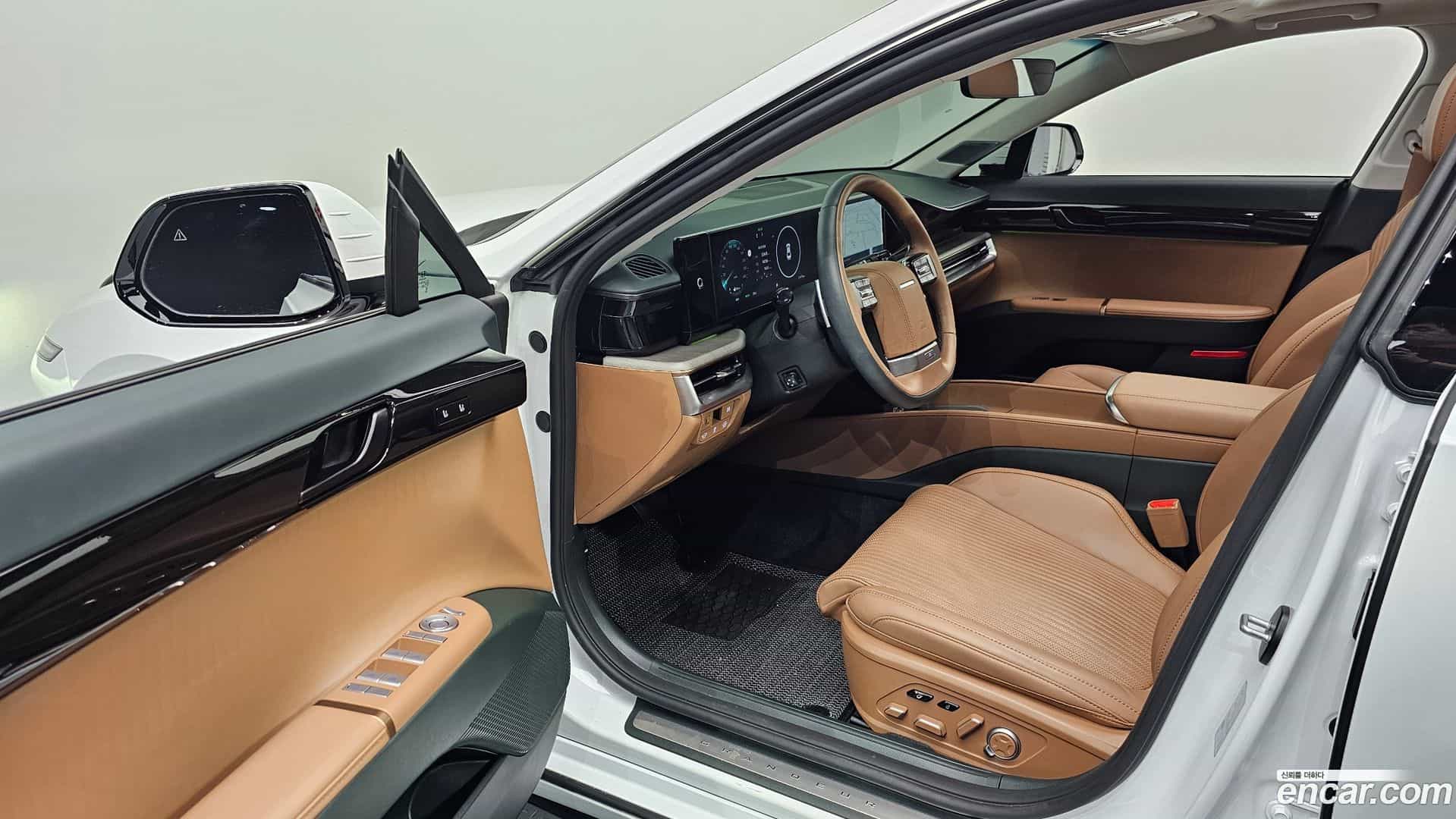 Grandeur Hyundai 2024.5-INNER-010