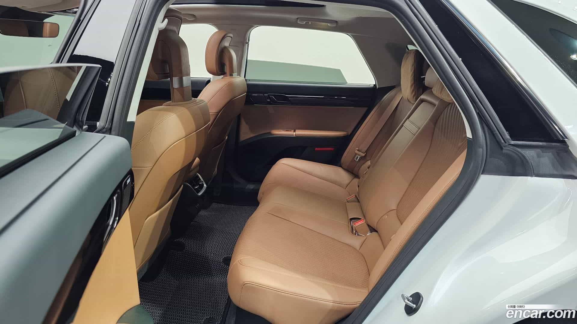 Grandeur Hyundai 2024.5-OPTION-015