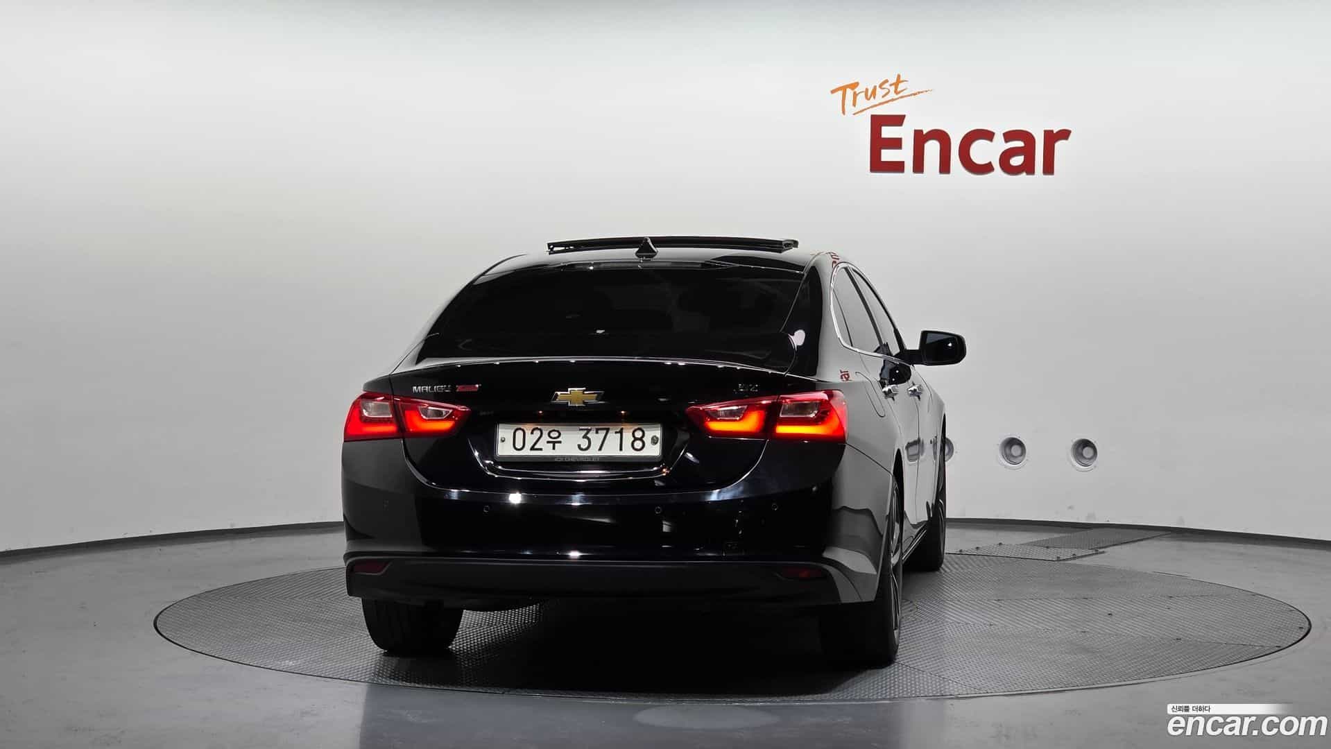 Malibu Chevrolet 2017.5-OUTER-004