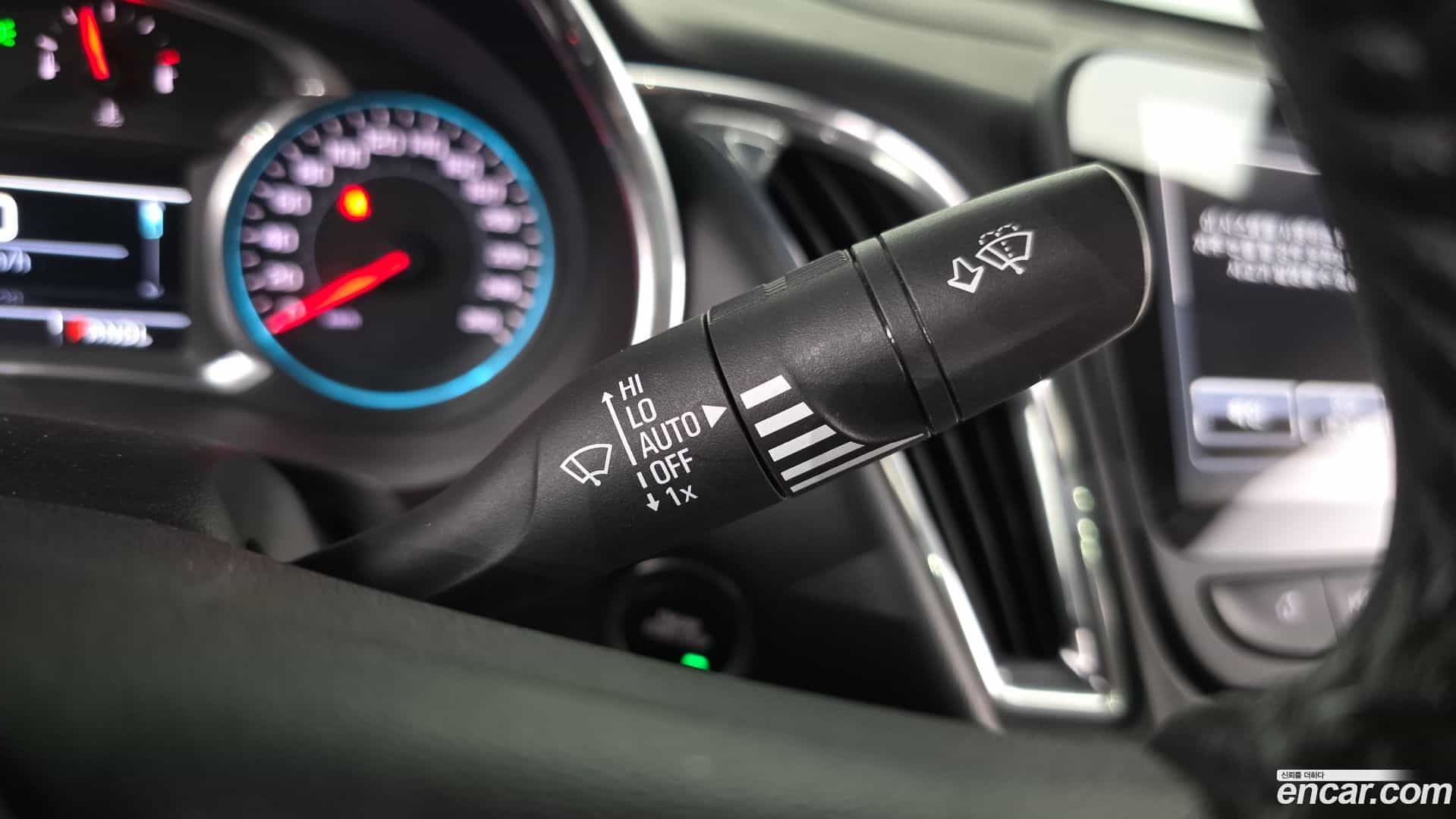 Malibu Chevrolet 2017.5-OPTION-040