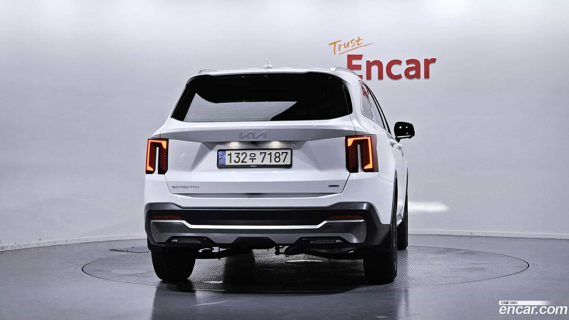 Sorento Kia 2024.0-OUTER-004