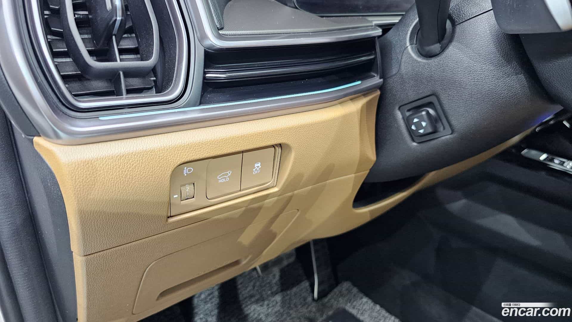 Sorento Kia 2024.0-OPTION-023
