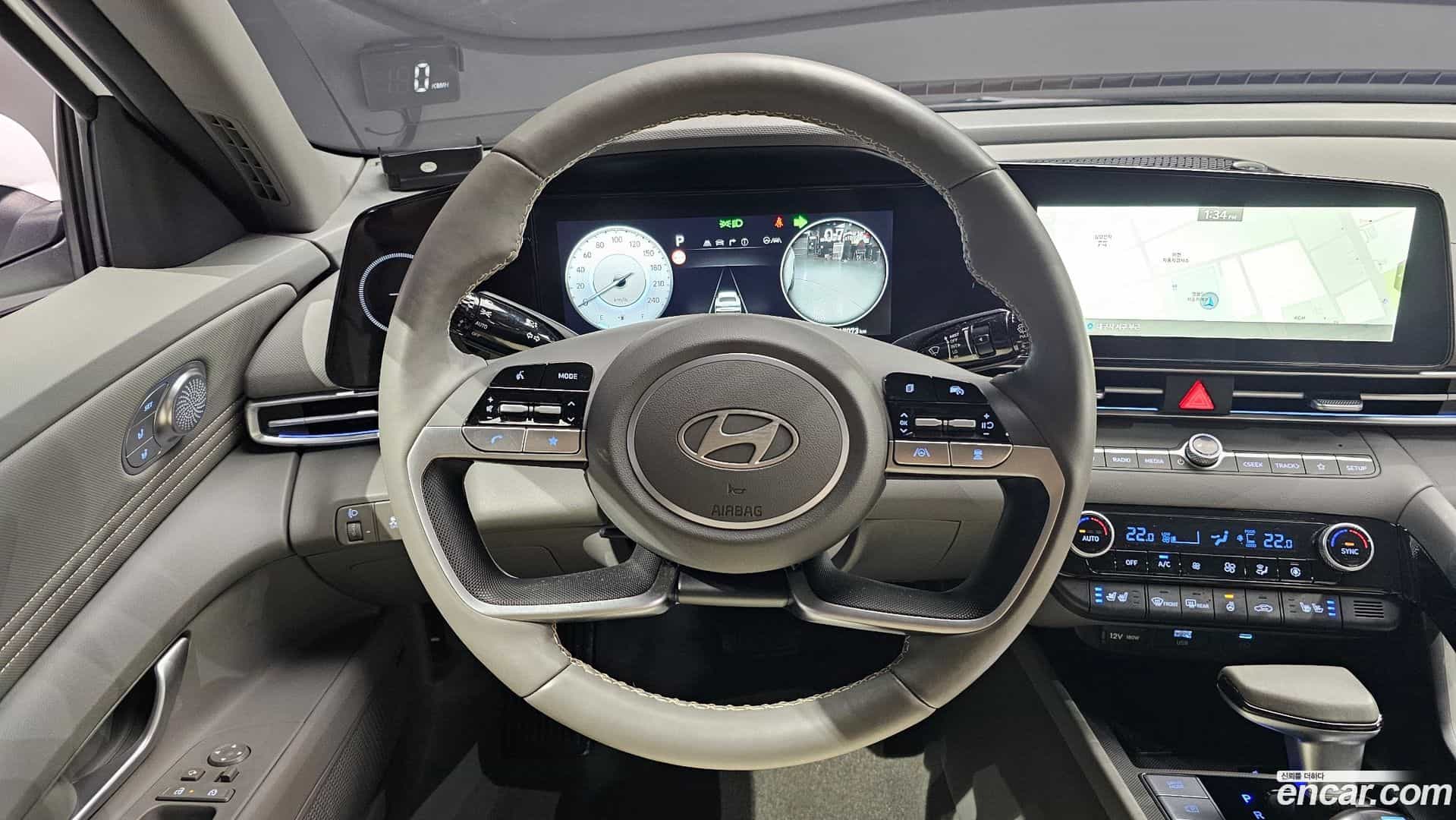 AVANTE Hyundai 2024.0-OPTION-017