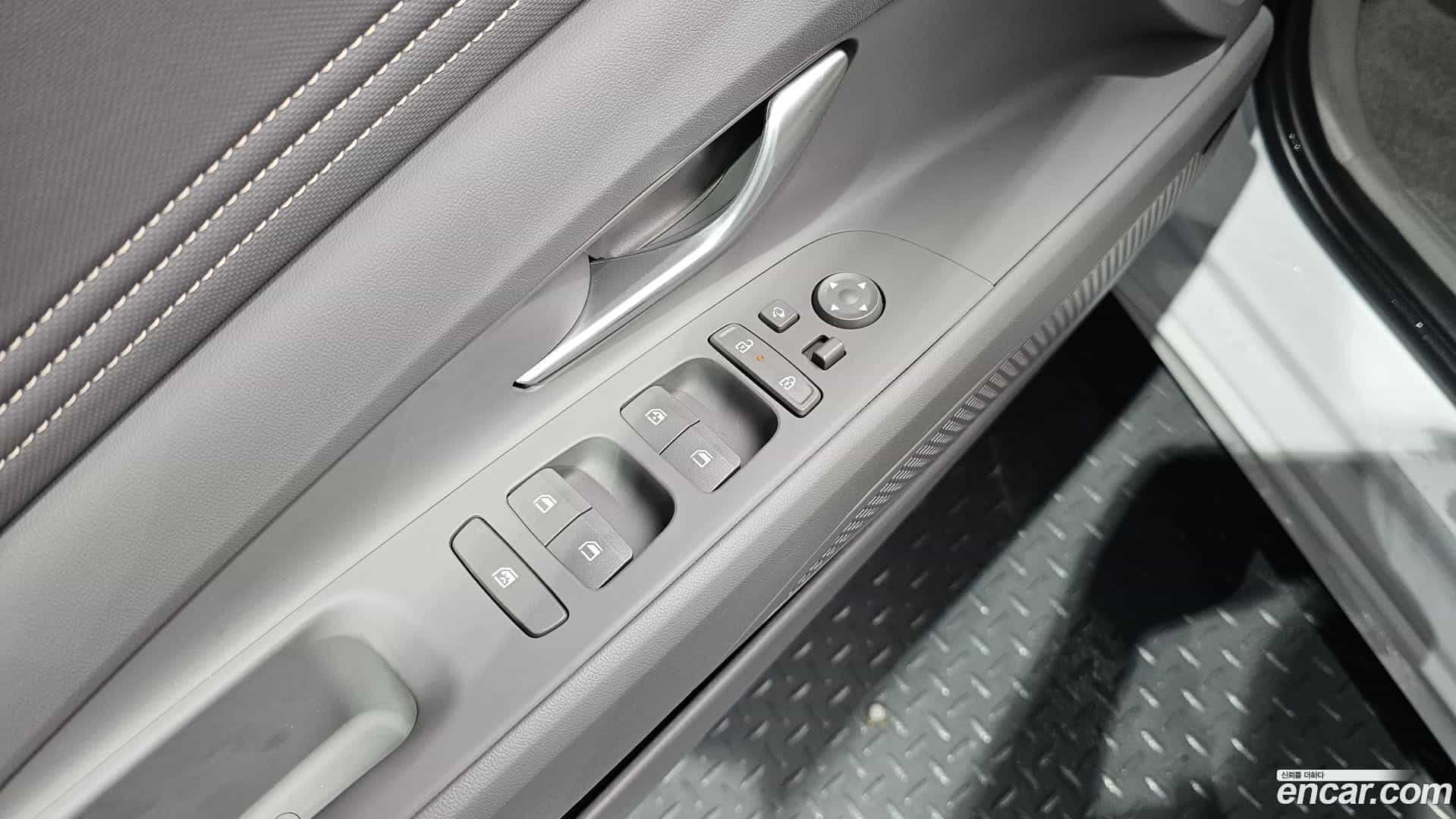 AVANTE Hyundai 2024.0-OPTION-024