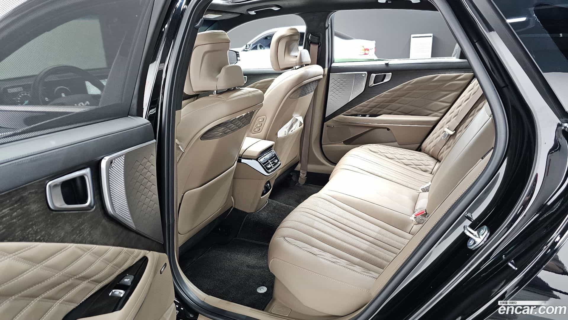 K8 Kia 2023.6-OPTION-015
