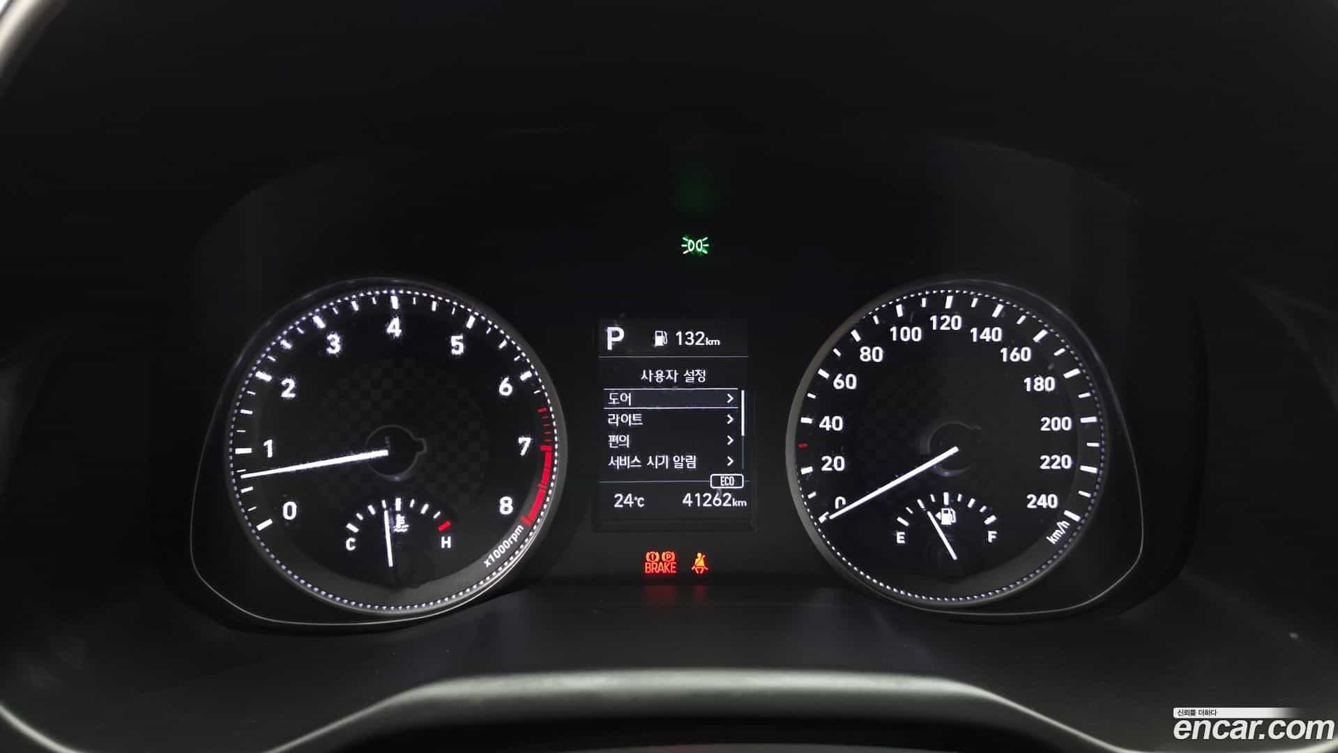 AVANTE Hyundai 2018.10-INNER-008