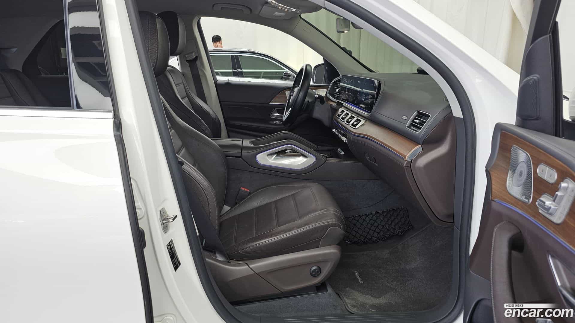 GLE-Class Mercedes-Benz 2019.9-OPTION-015