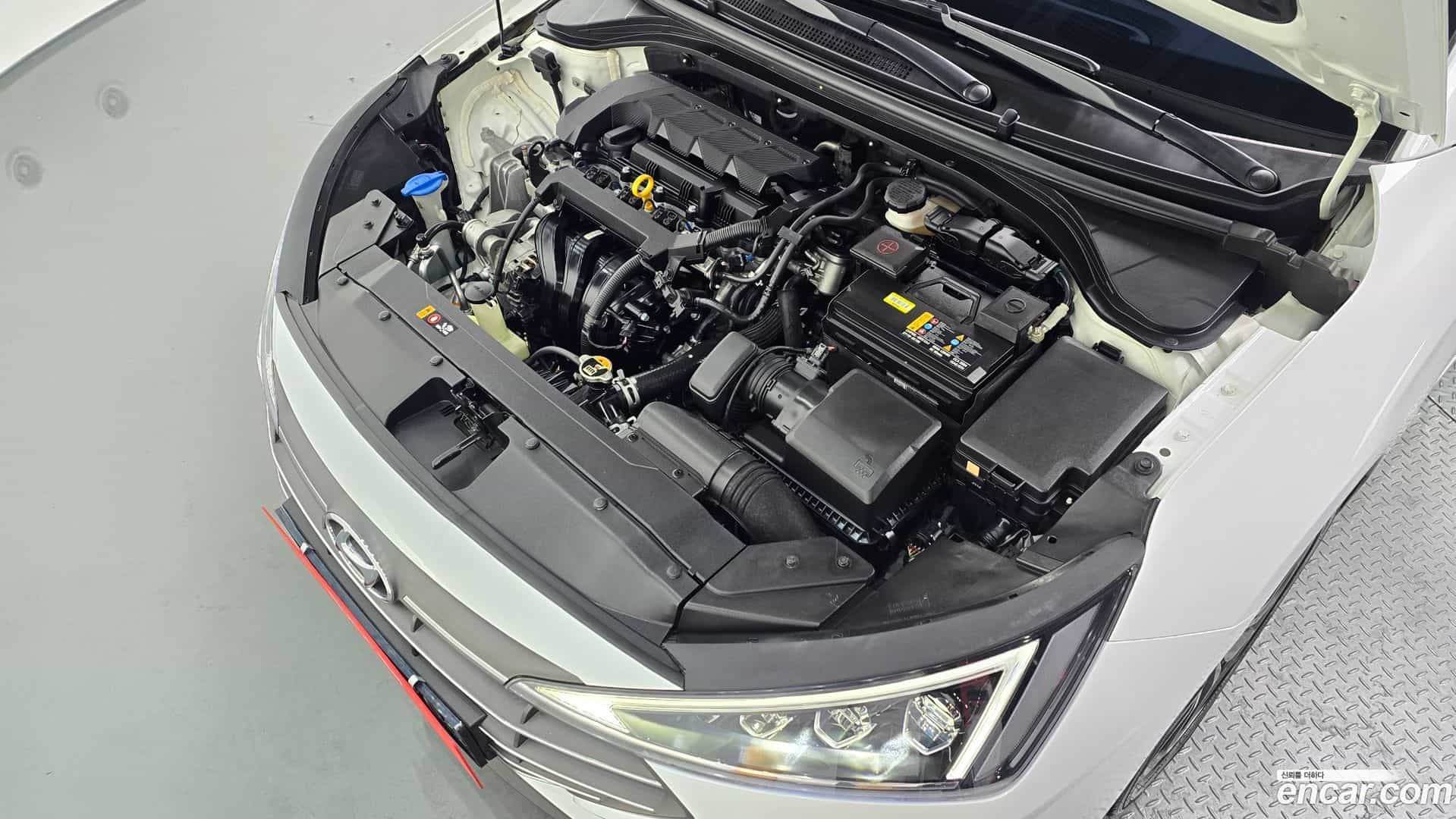 AVANTE Hyundai 2019.5-OUTER-006