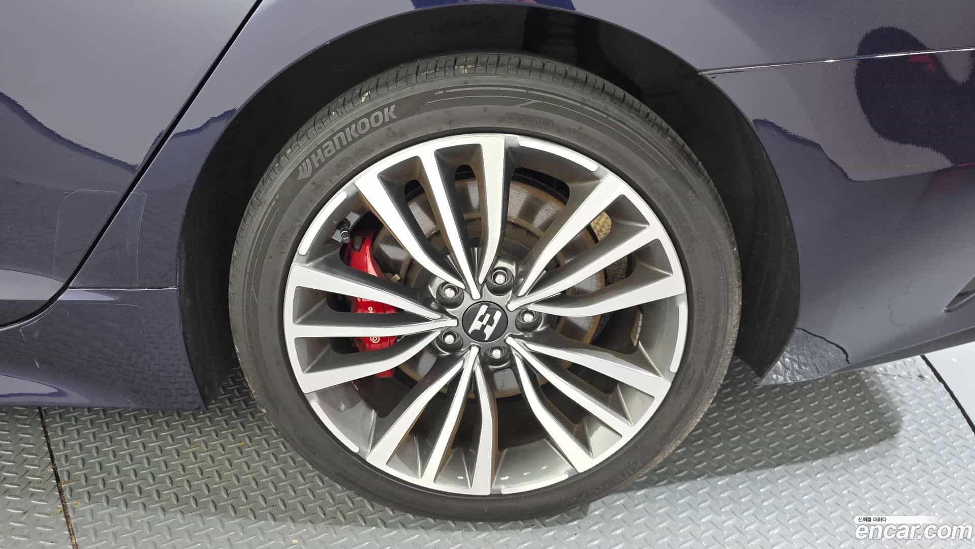 Stinger Kia 2018.3-OUTER-031