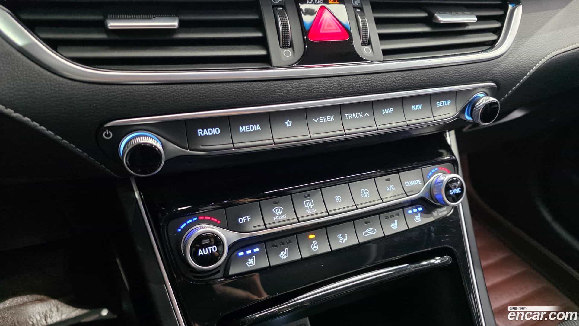 Grandeur Hyundai 2017.11-OPTION-044