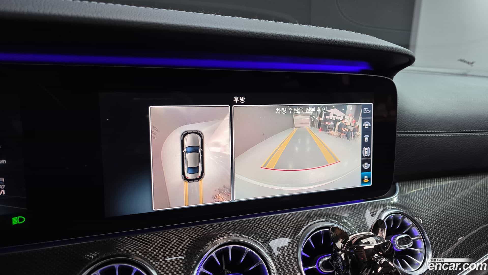 CLS-Class Mercedes-Benz 2018.11-OPTION-020