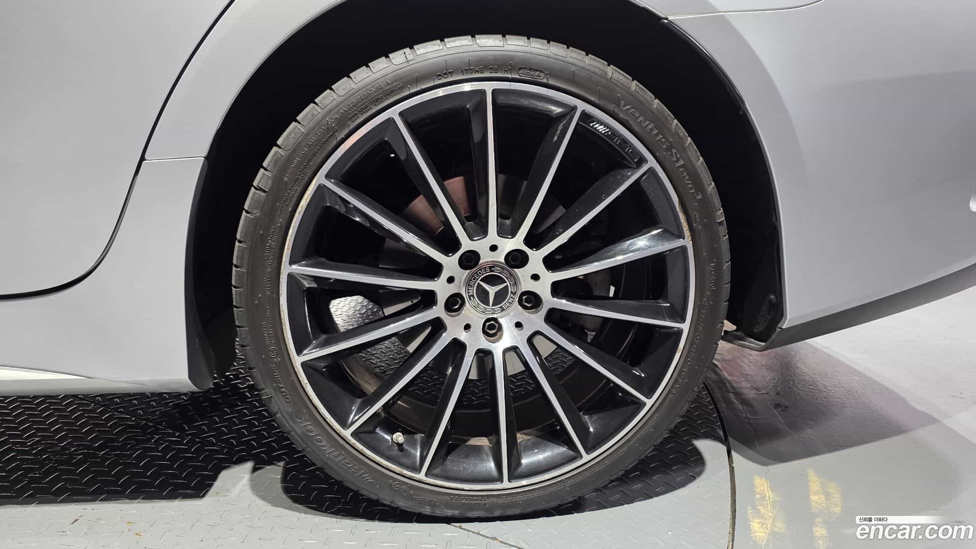 CLS-Class Mercedes-Benz 2018.11-OUTER-031
