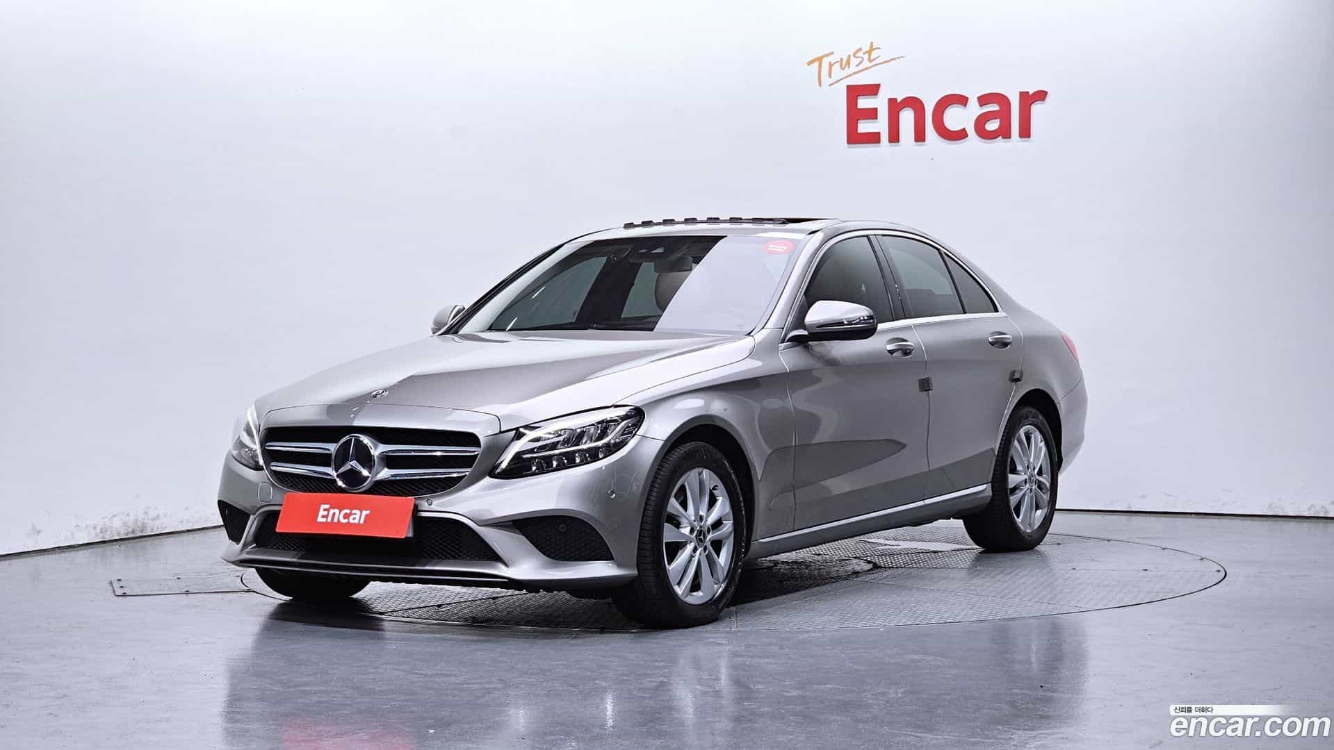 C-Class Mercedes-Benz 2019.1-OUTER-001