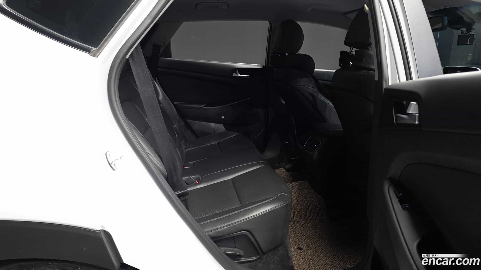 Tucson Hyundai 2019.6-OPTION-016