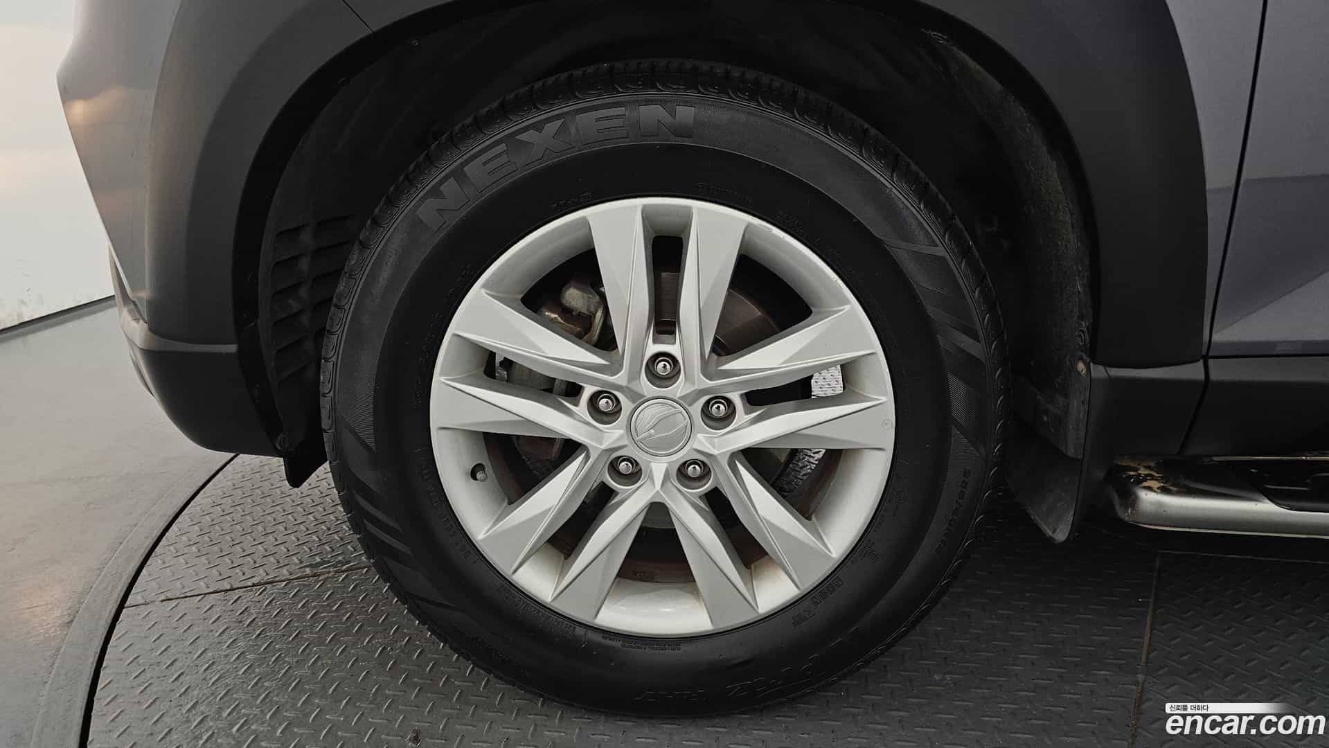 Rexton KG Mobility 2018.1-OUTER-005
