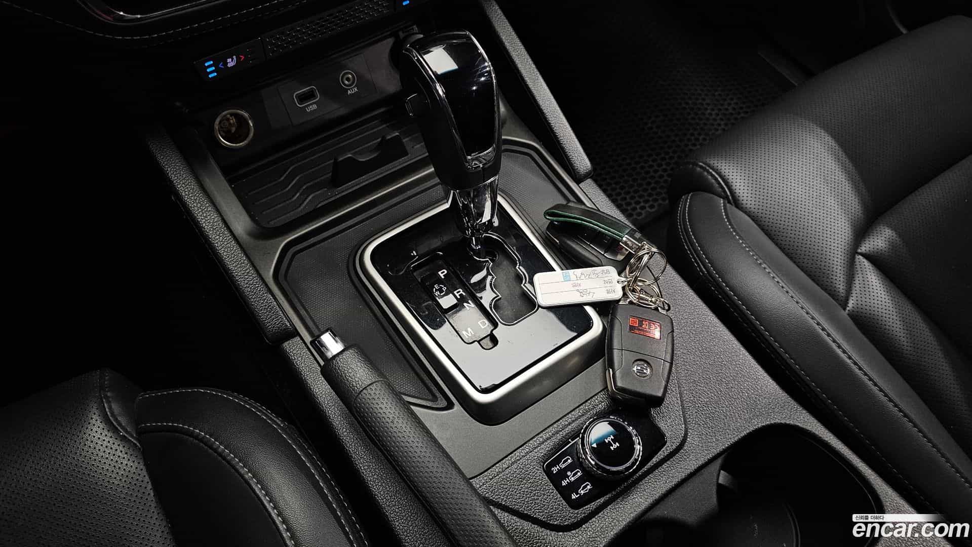 Rexton KG Mobility 2018.1-INNER-009