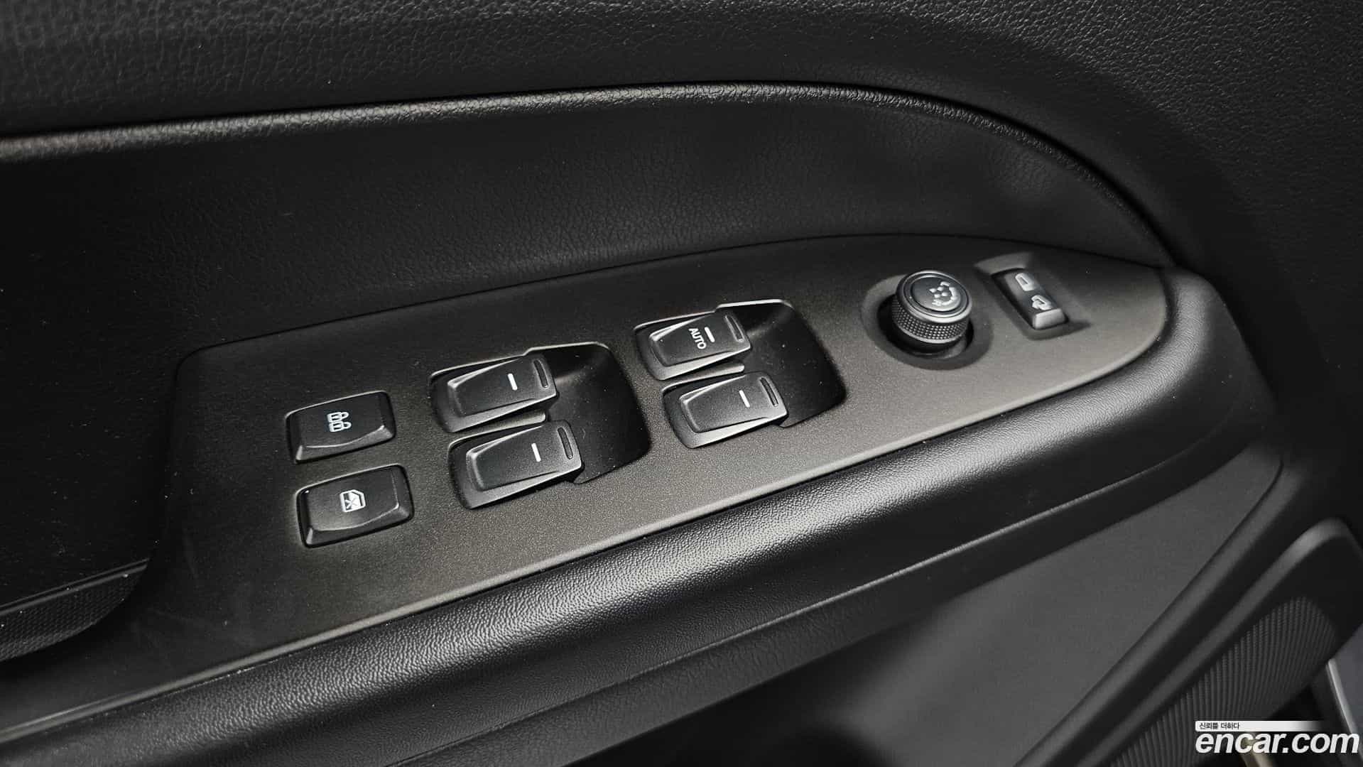 Rexton KG Mobility 2018.1-OPTION-021
