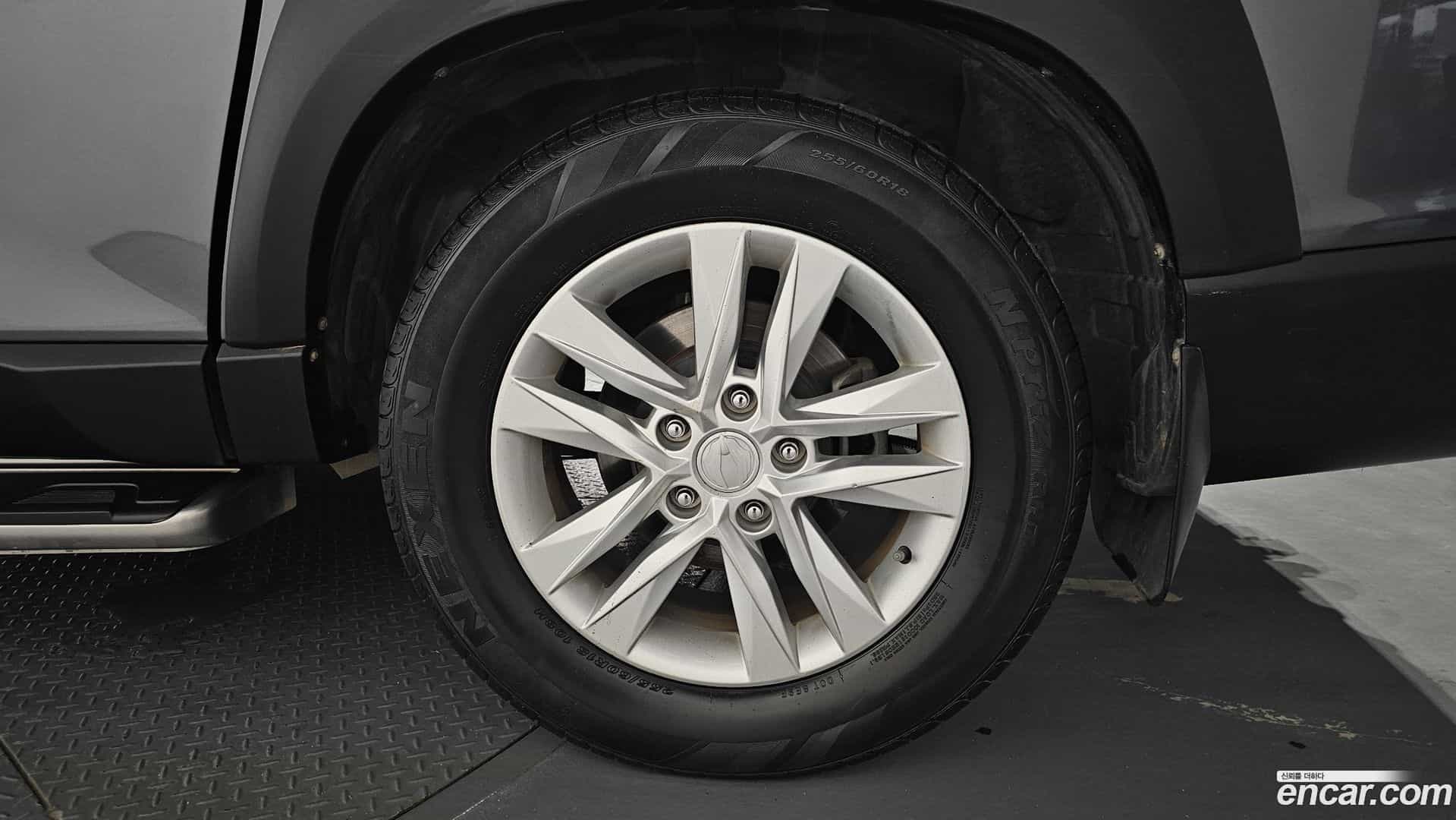 Rexton KG Mobility 2018.1-OUTER-031