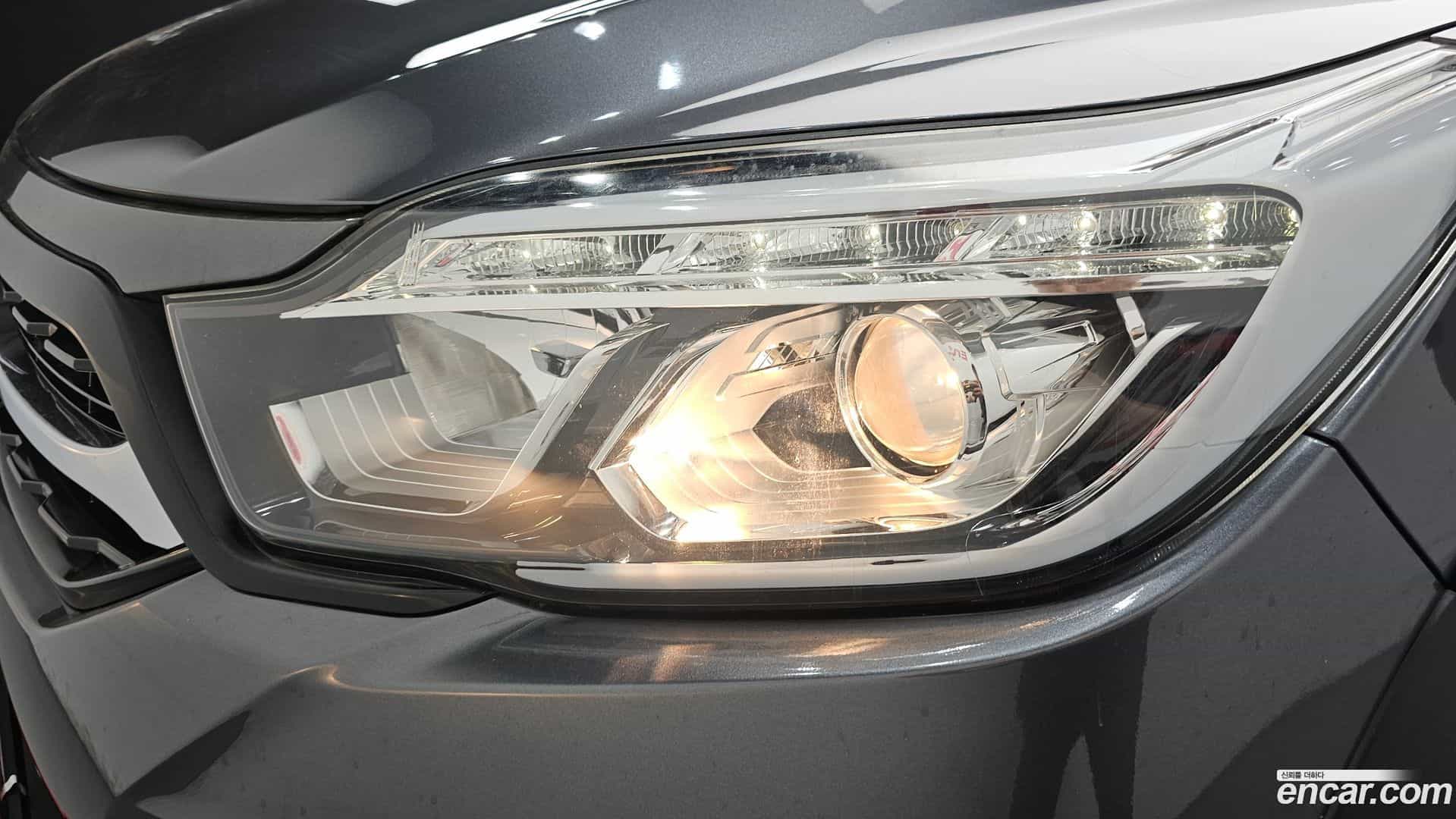 Rexton KG Mobility 2018.1-OUTER-032