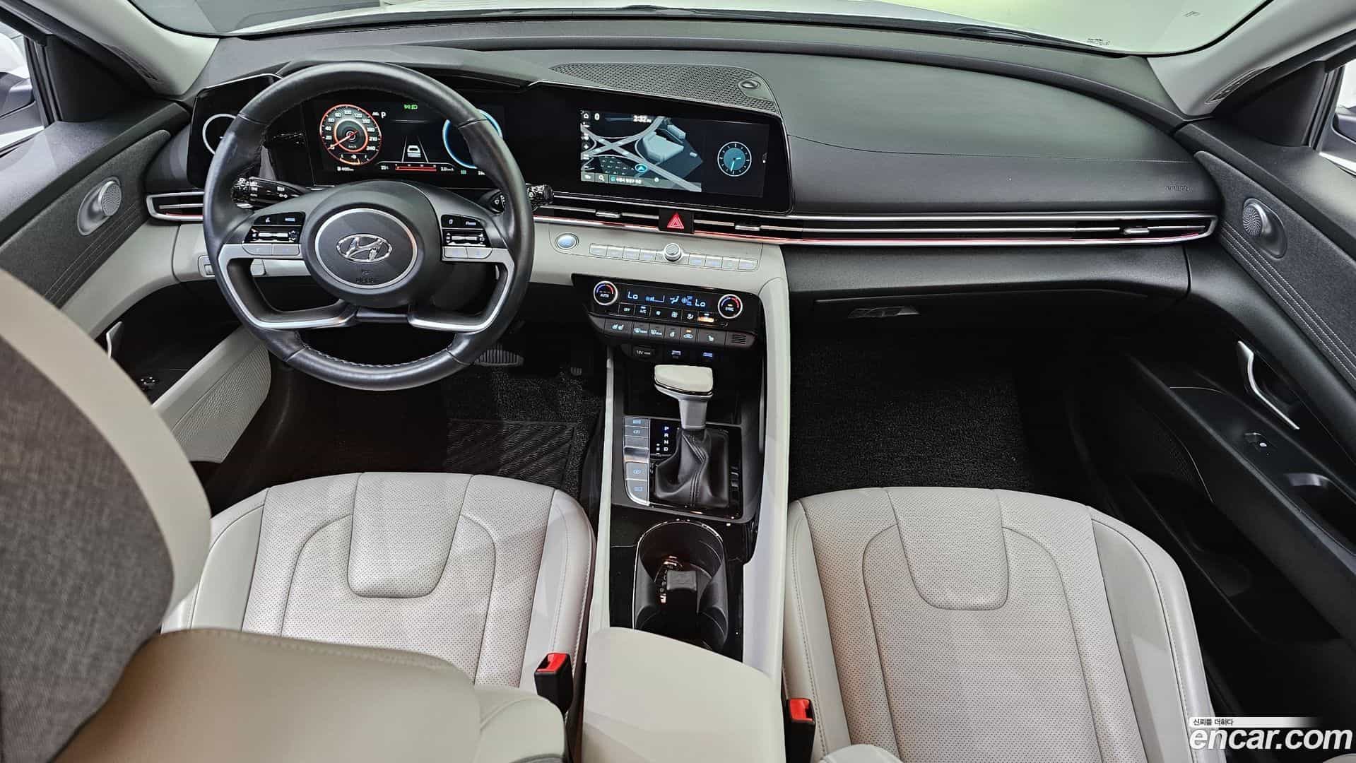 AVANTE Hyundai 2020.10-INNER-007