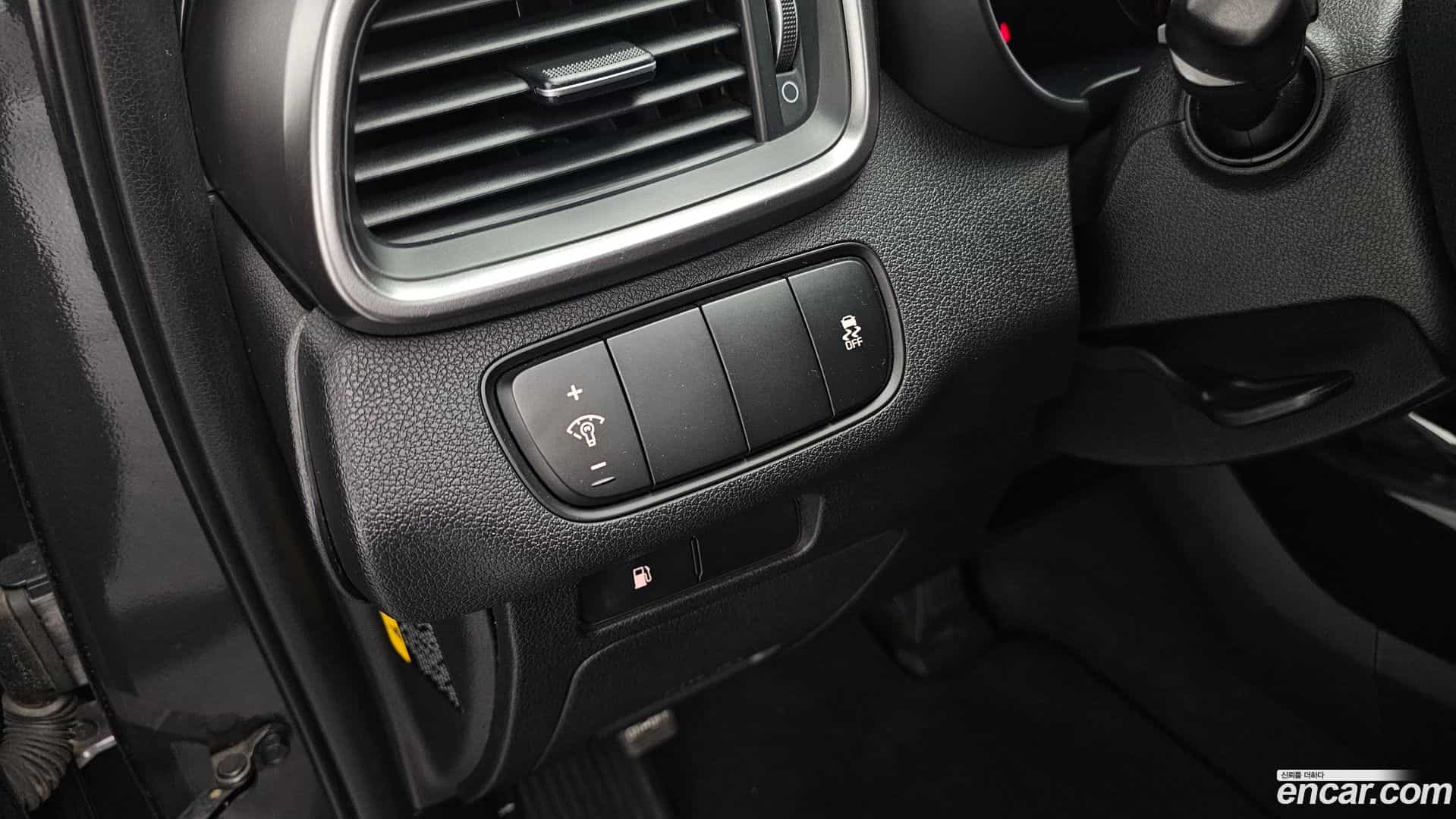 Sorento Kia 2015.0-OPTION-022