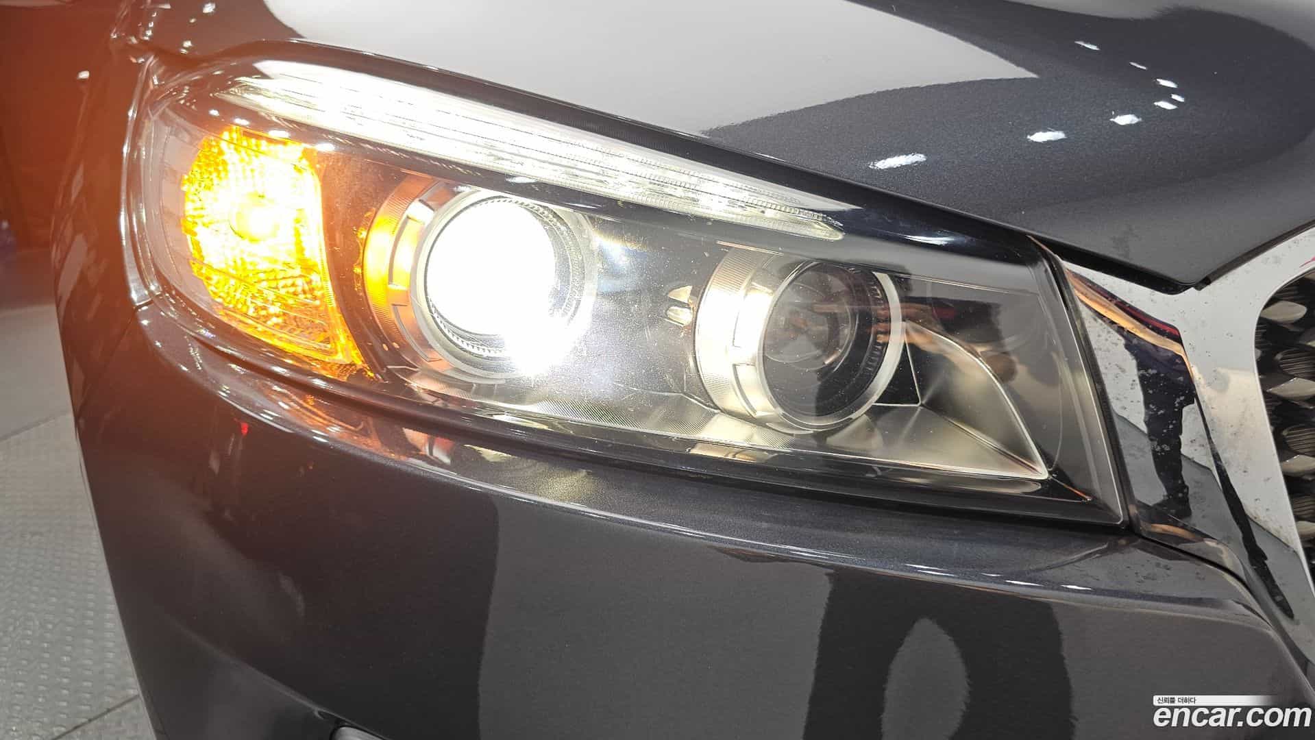Sorento Kia 2015.0-OUTER-032