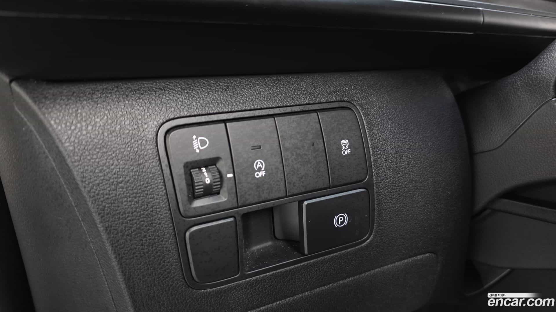 Staria Hyundai 2025.6-OPTION-019