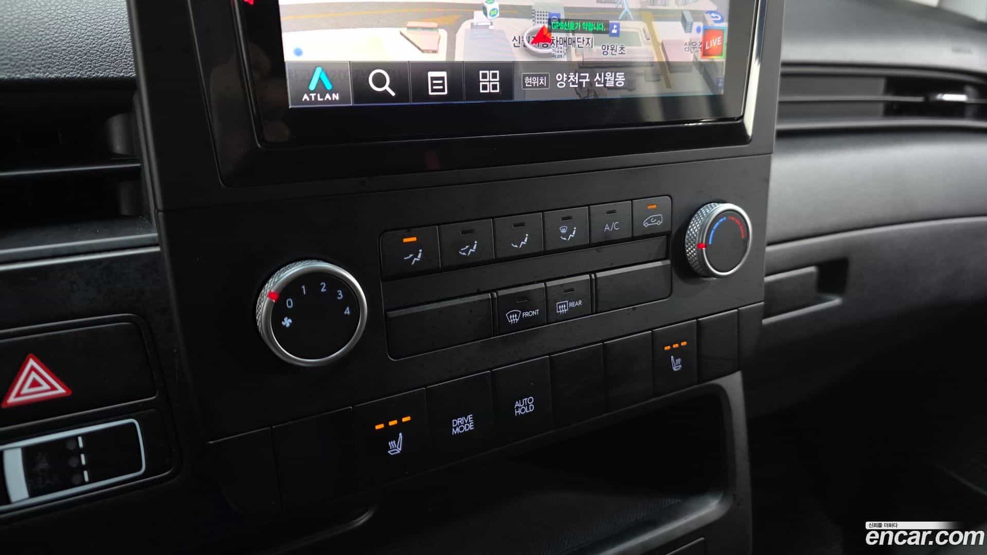 Staria Hyundai 2025.6-OPTION-023