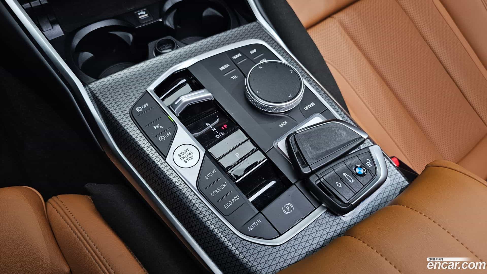 3-Series BMW 2023.2-INNER-009