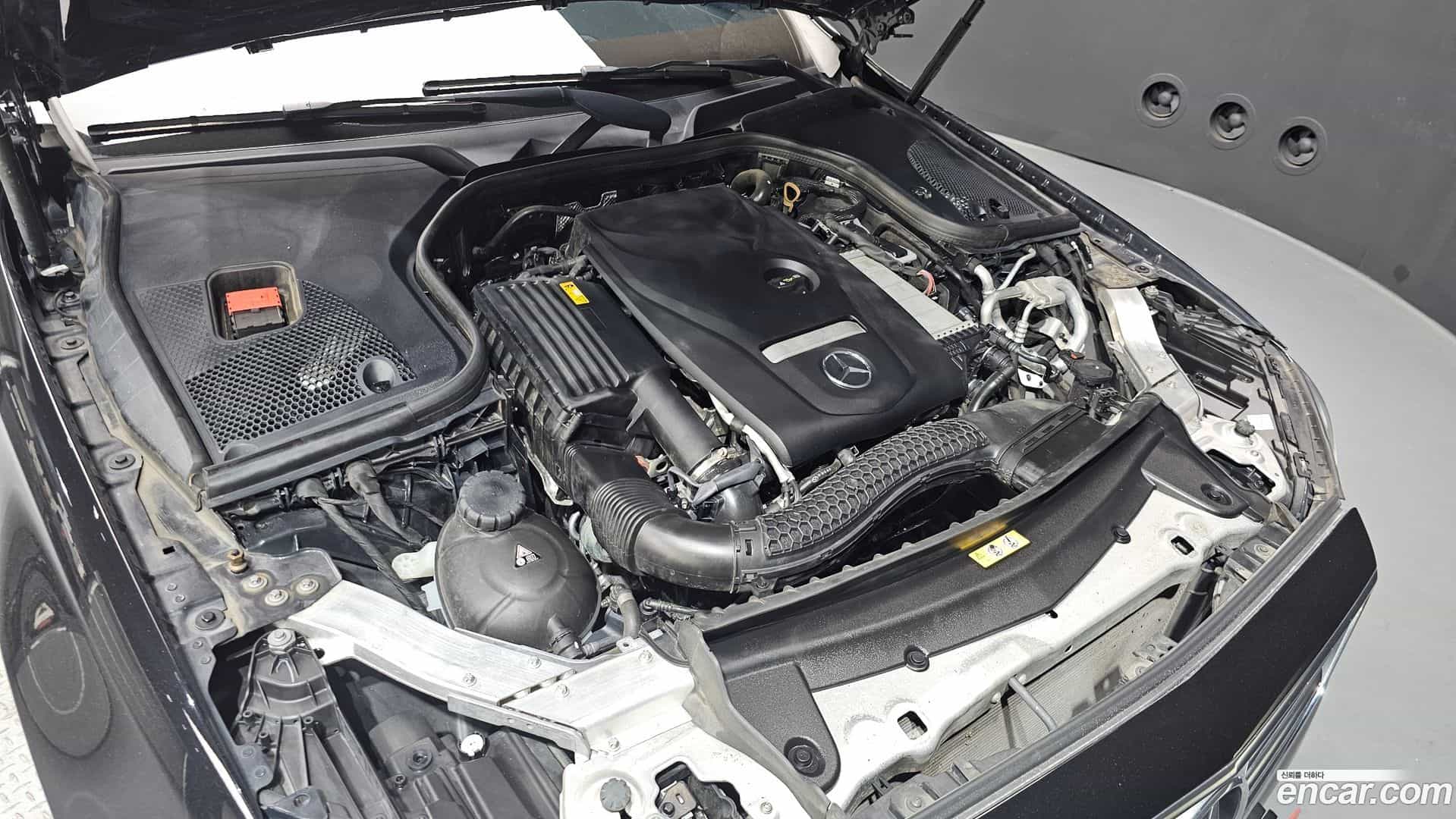 E-Class Mercedes-Benz 2019.0-OUTER-006