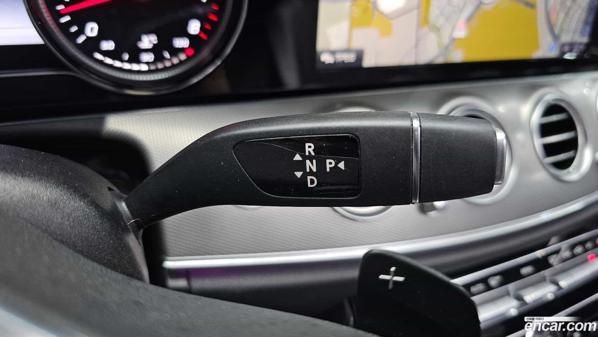 E-Class Mercedes-Benz 2019.0-INNER-009