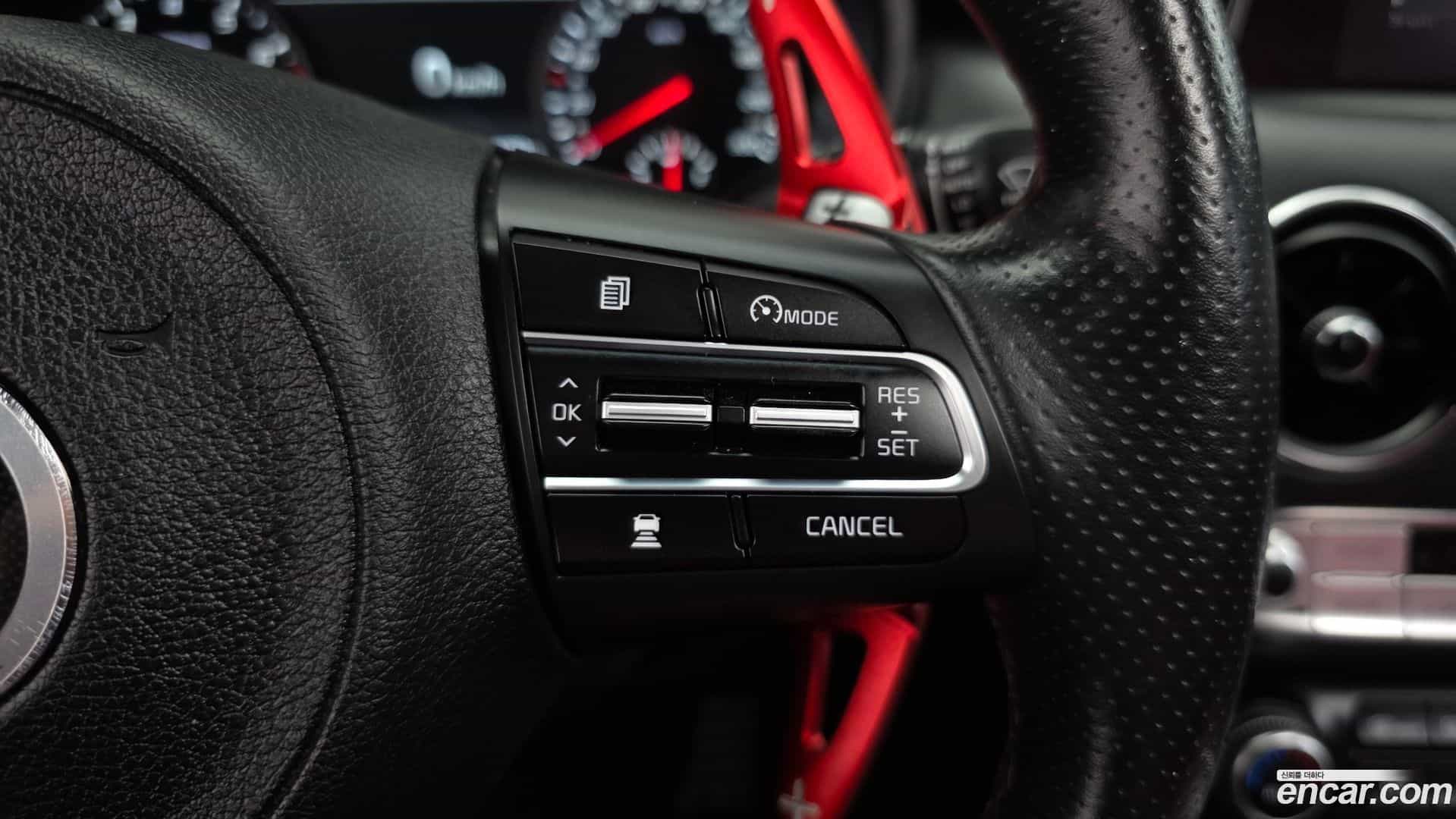 Stinger Kia 2019.3-OPTION-021