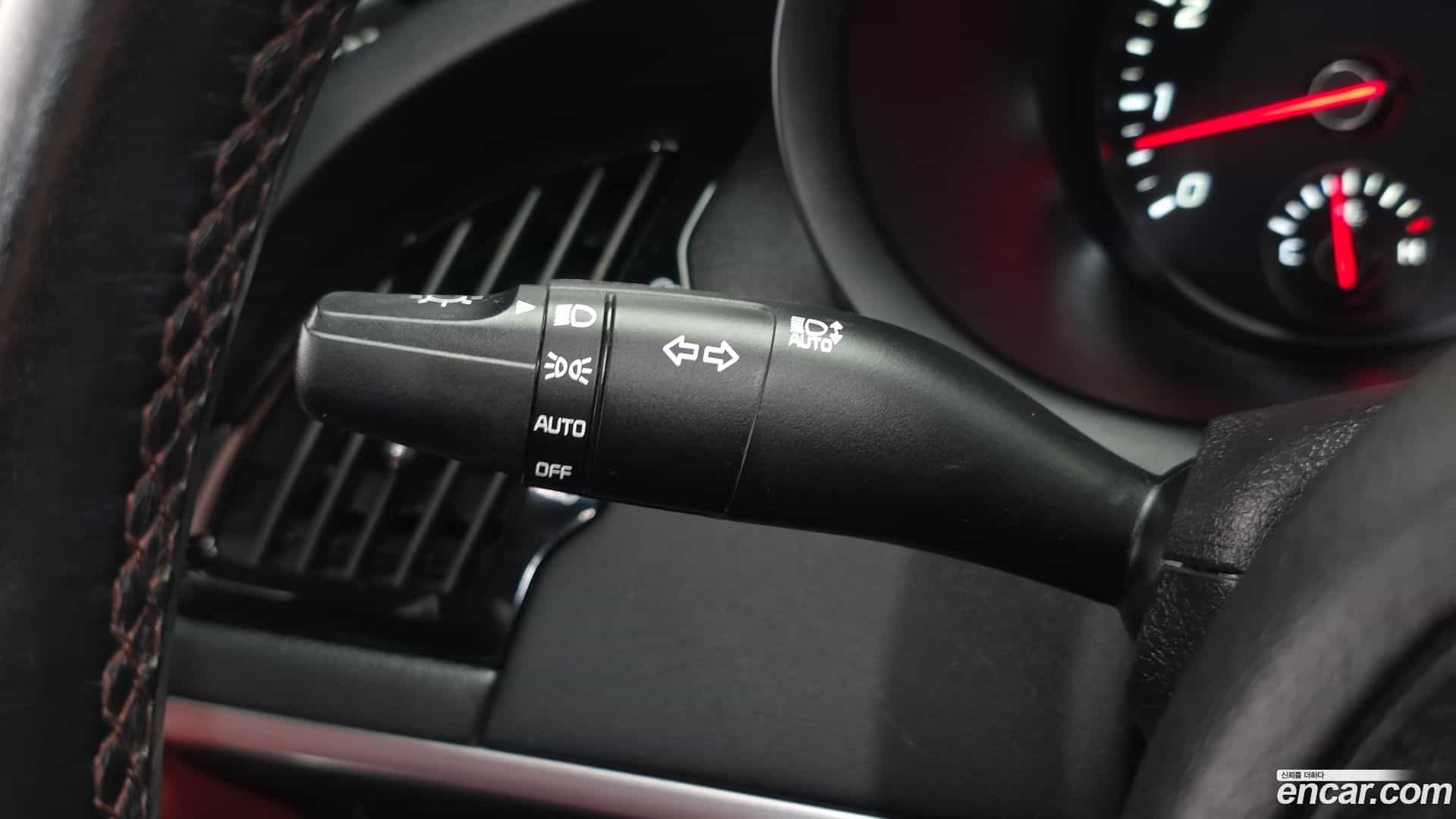Stinger Kia 2019.3-OPTION-040