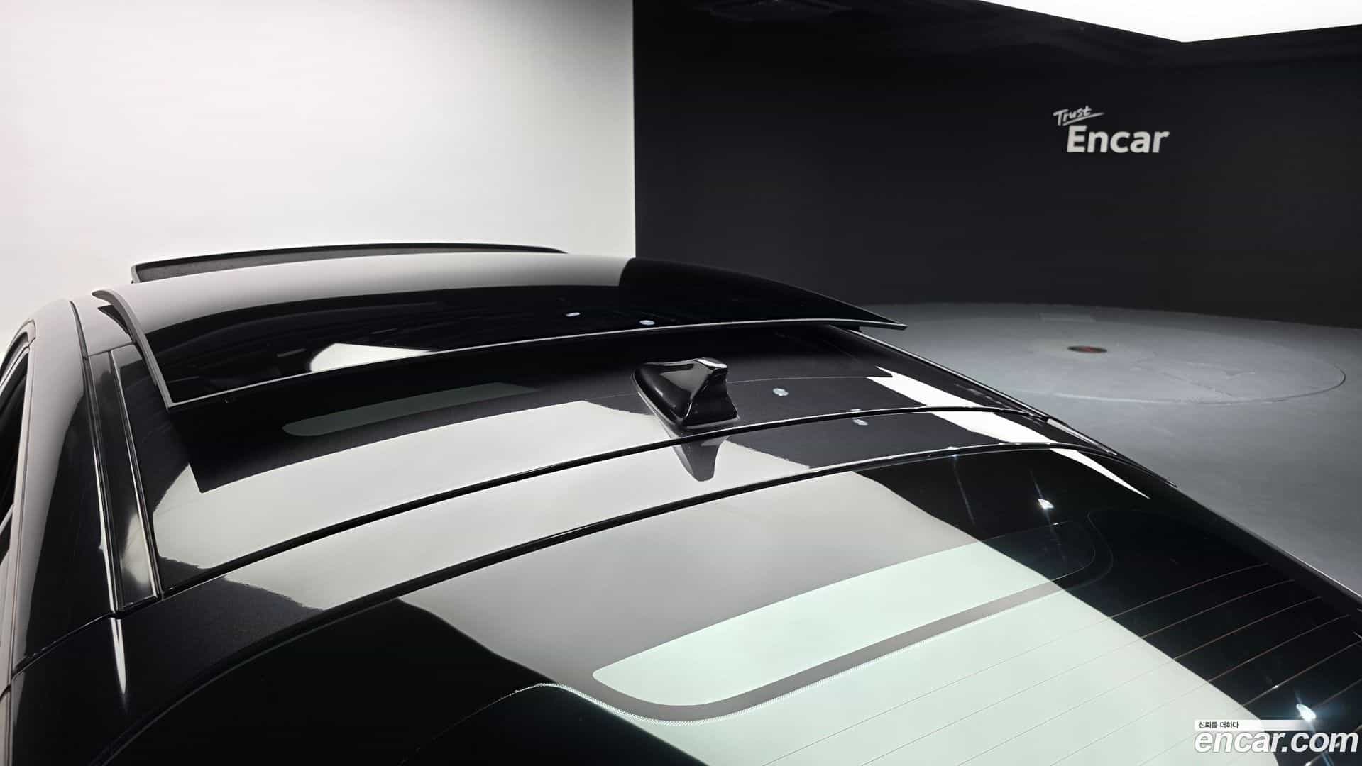Stinger Kia 2019.3-OPTION-050