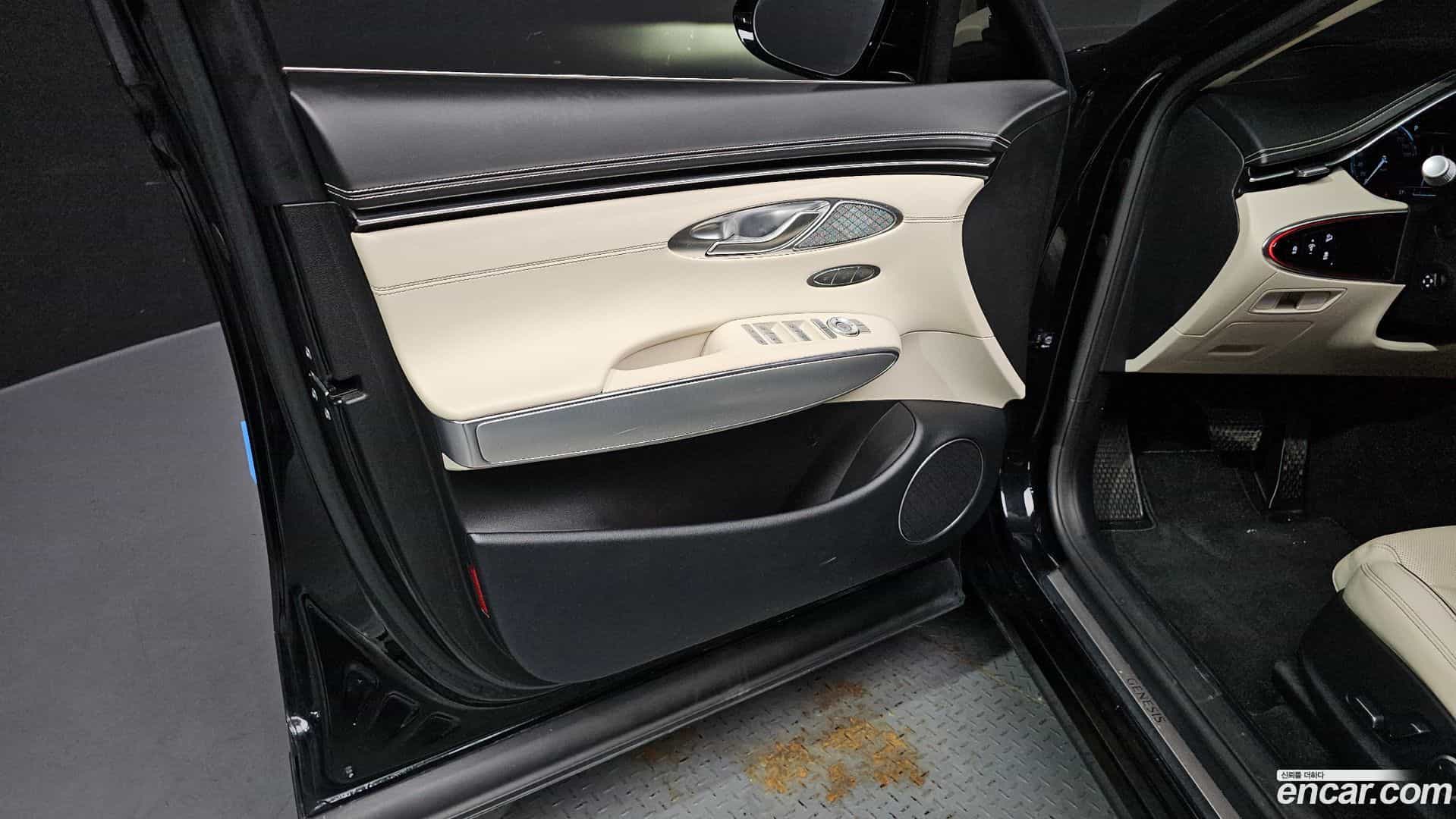 GV70 Genesis 2023.1-INNER-034