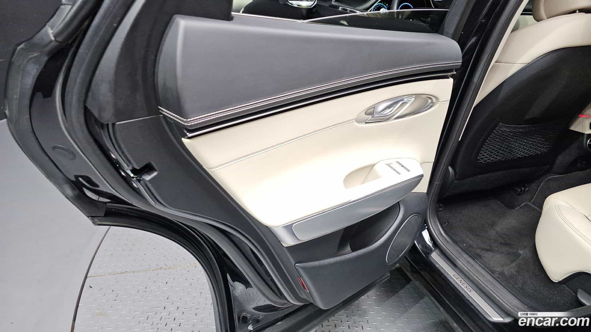 GV70 Genesis 2023.1-INNER-035