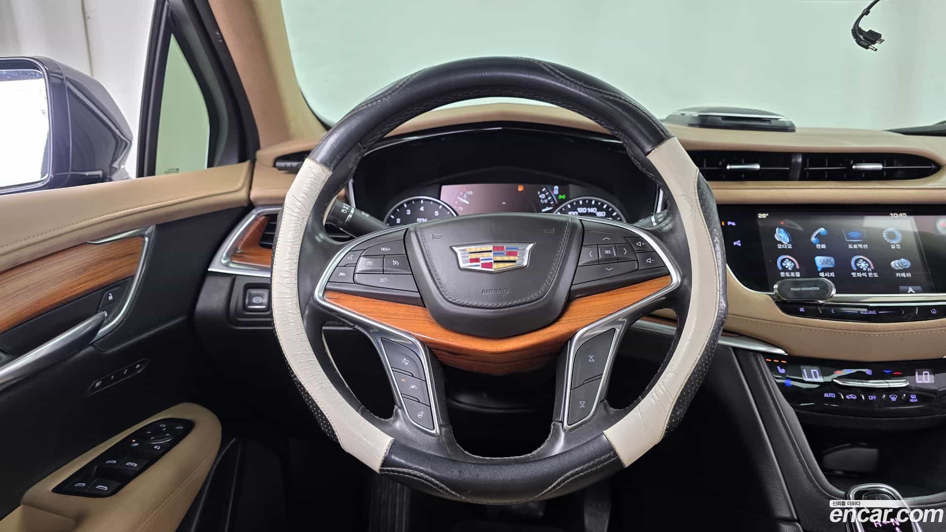 XT5 Cadillac 2018.7-OPTION-016