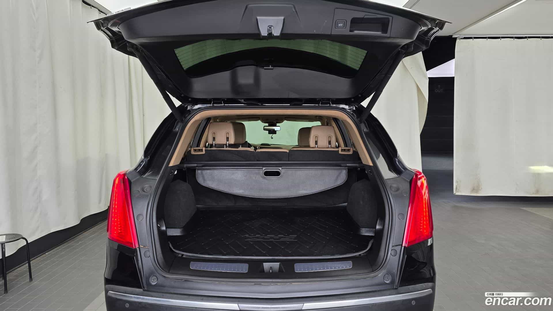 XT5 Cadillac 2018.7-OPTION-024
