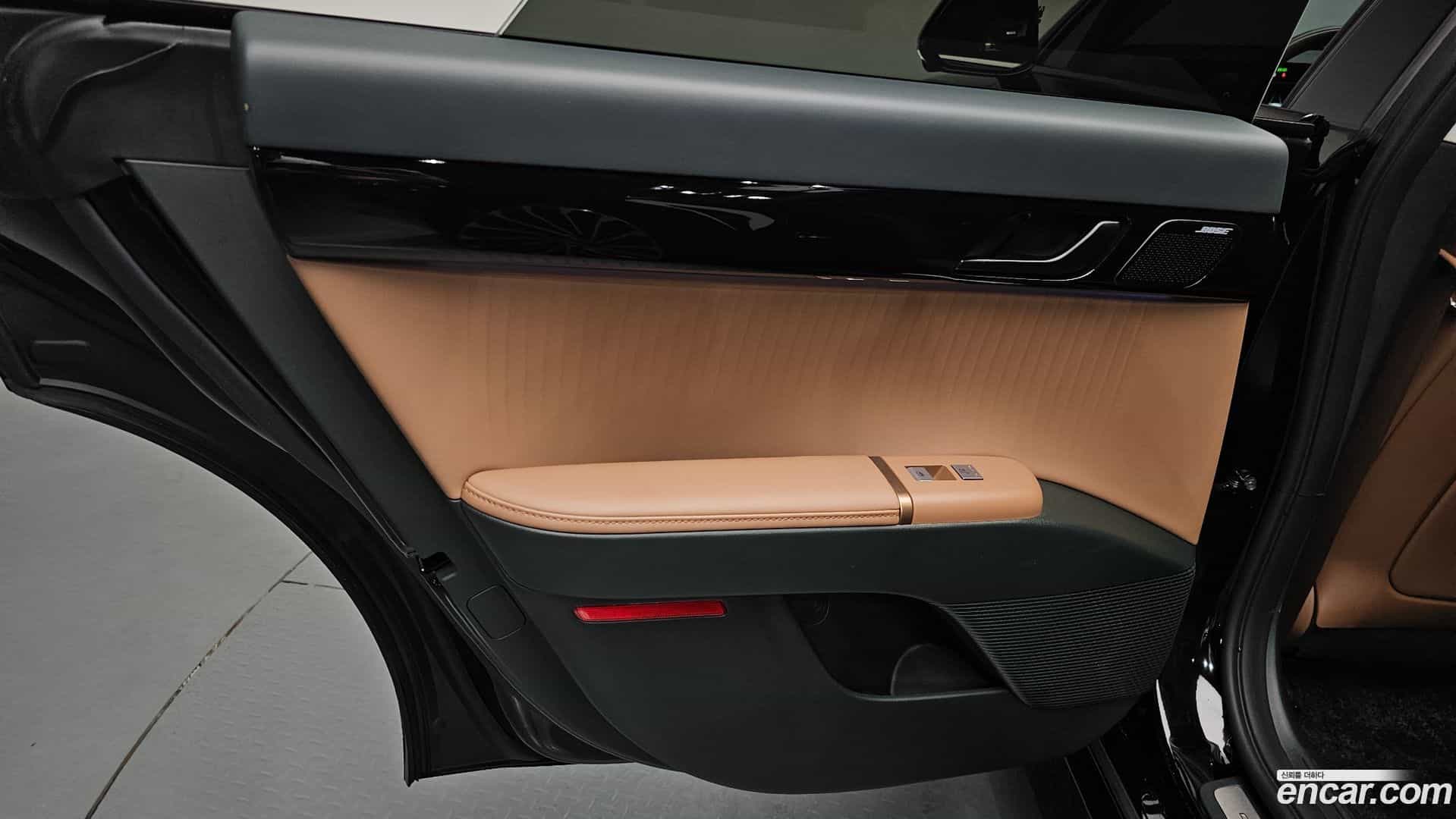 Grandeur Hyundai 2024.5-INNER-035