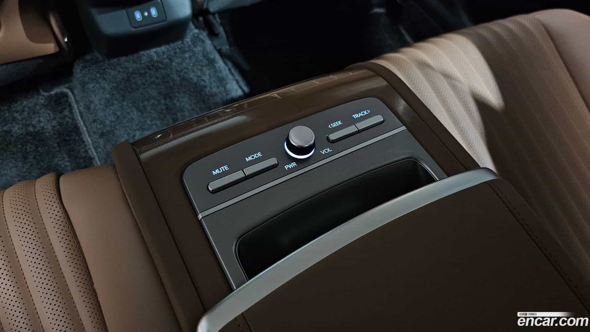 Grandeur Hyundai 2024.5-OPTION-050