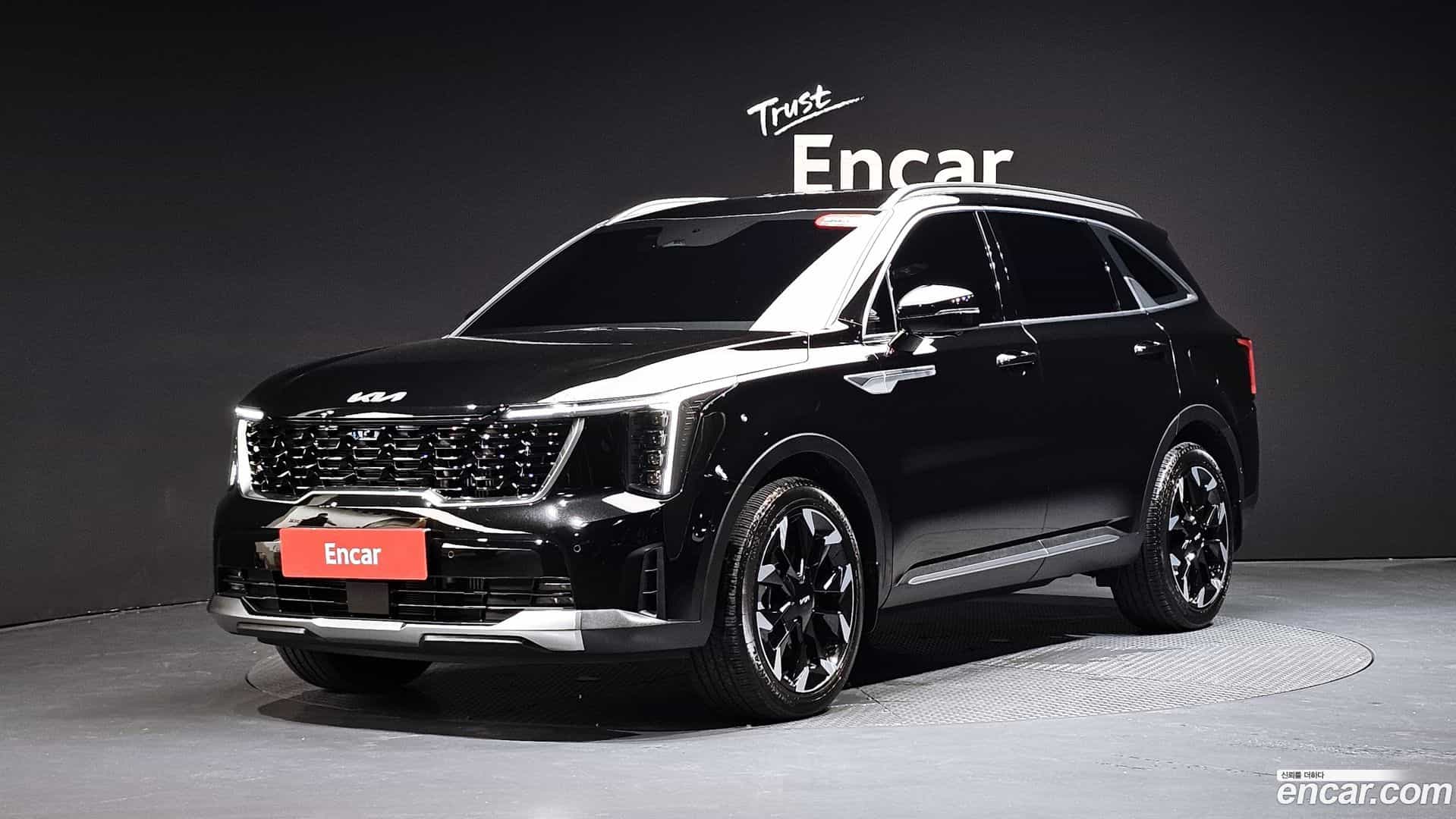 Sorento Kia 2025.2-THUMBNAIL-011
