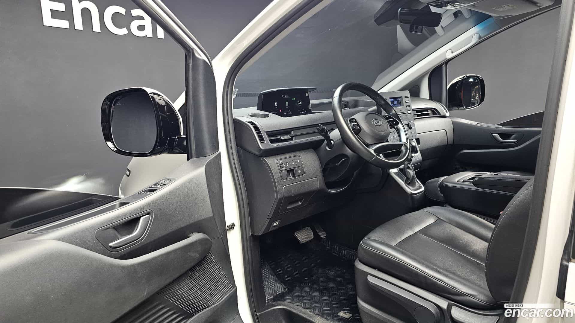 Staria Hyundai 2021.4-INNER-010