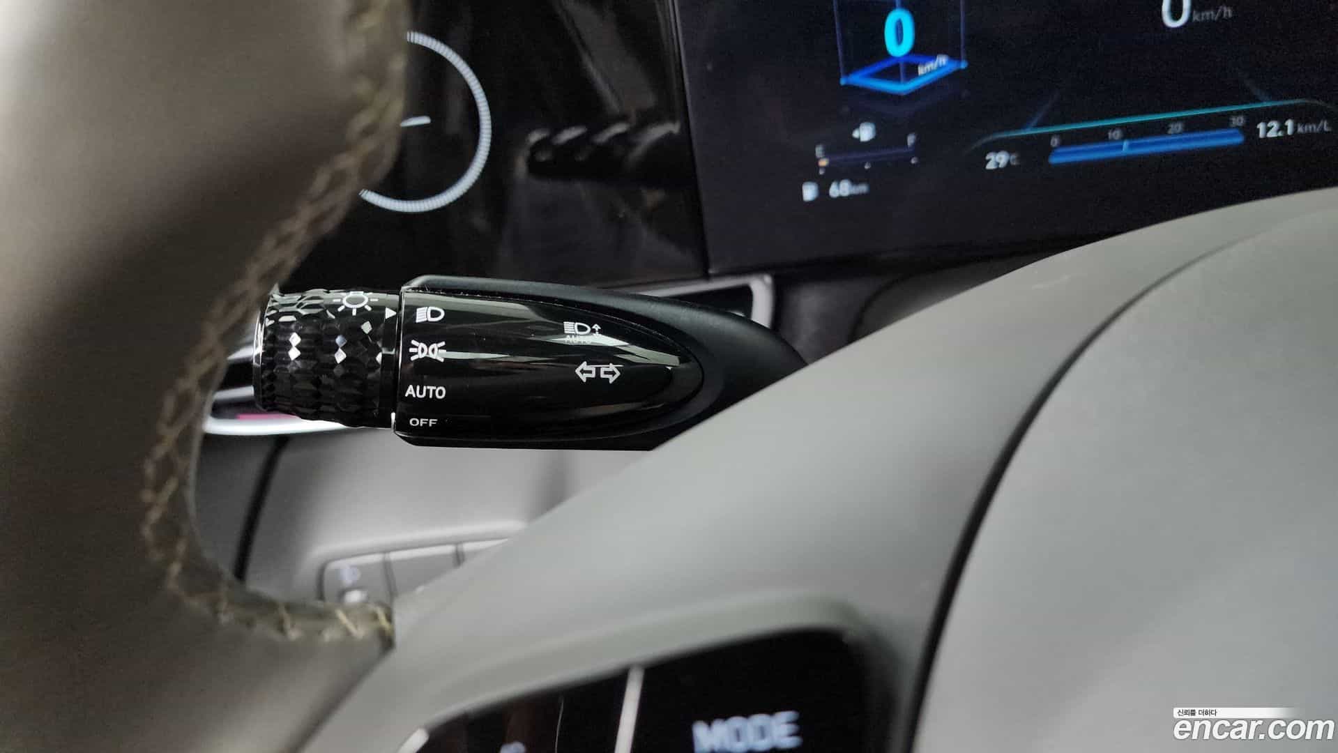 AVANTE Hyundai 2022.11-OPTION-040