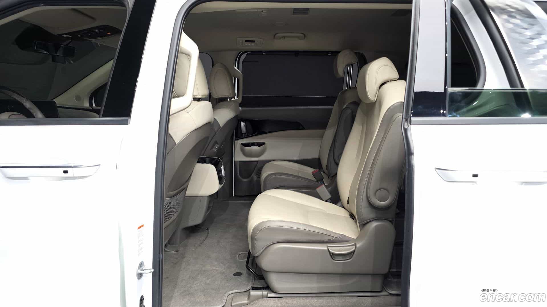 Canival Kia 2022.9-OPTION-015