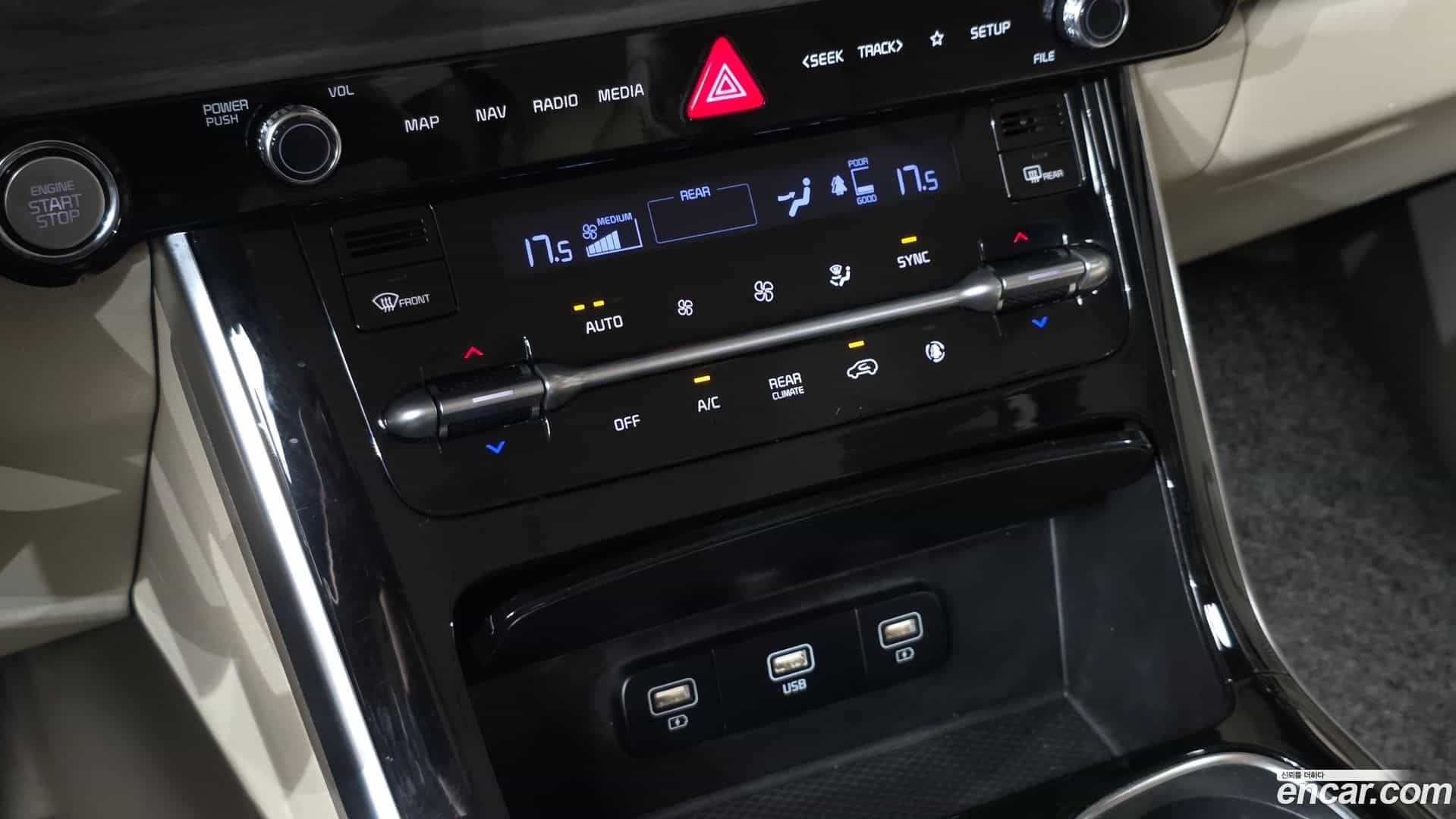 Canival Kia 2022.9-OPTION-022
