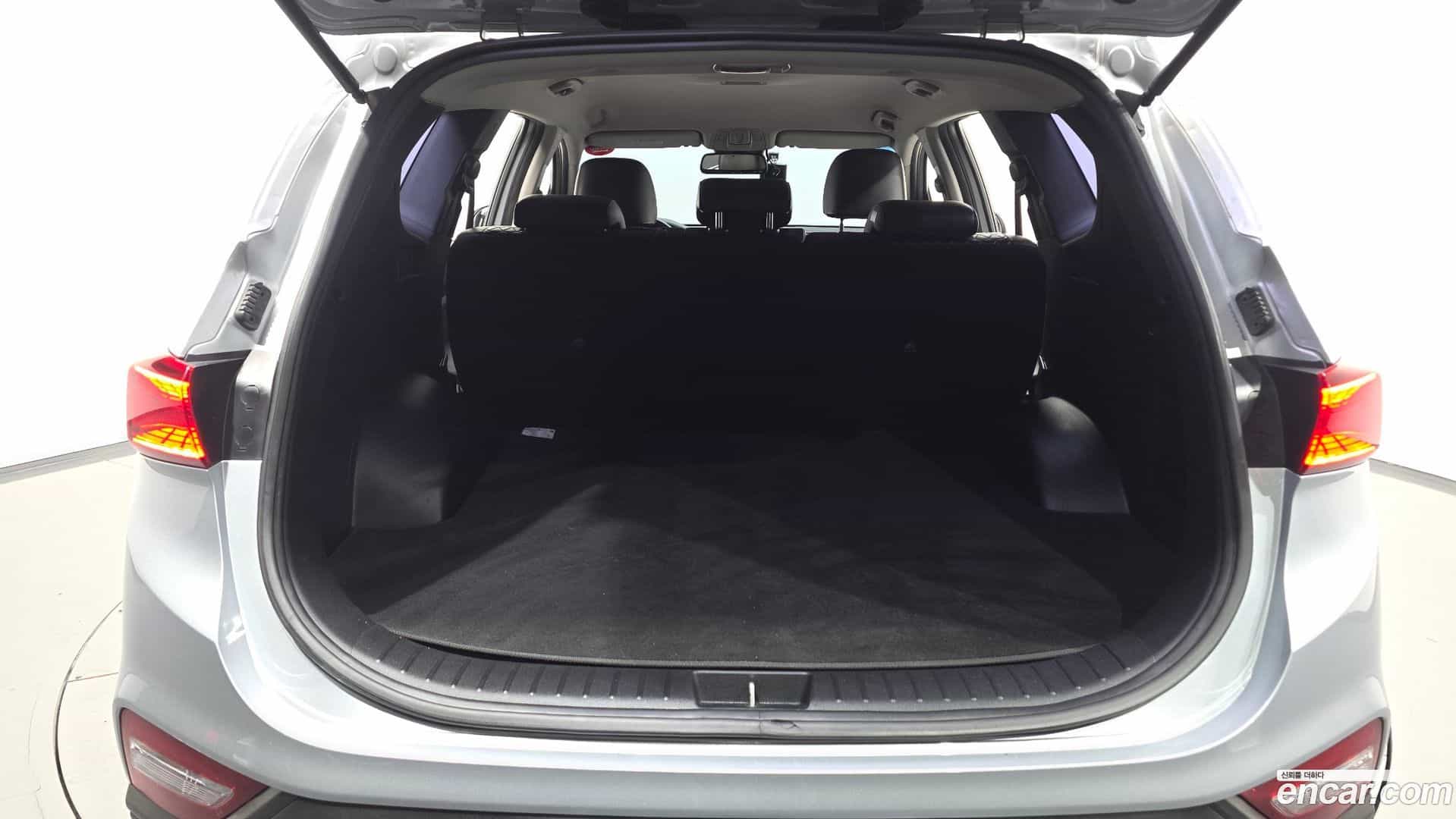 Santafe Hyundai 2018.6-OPTION-024
