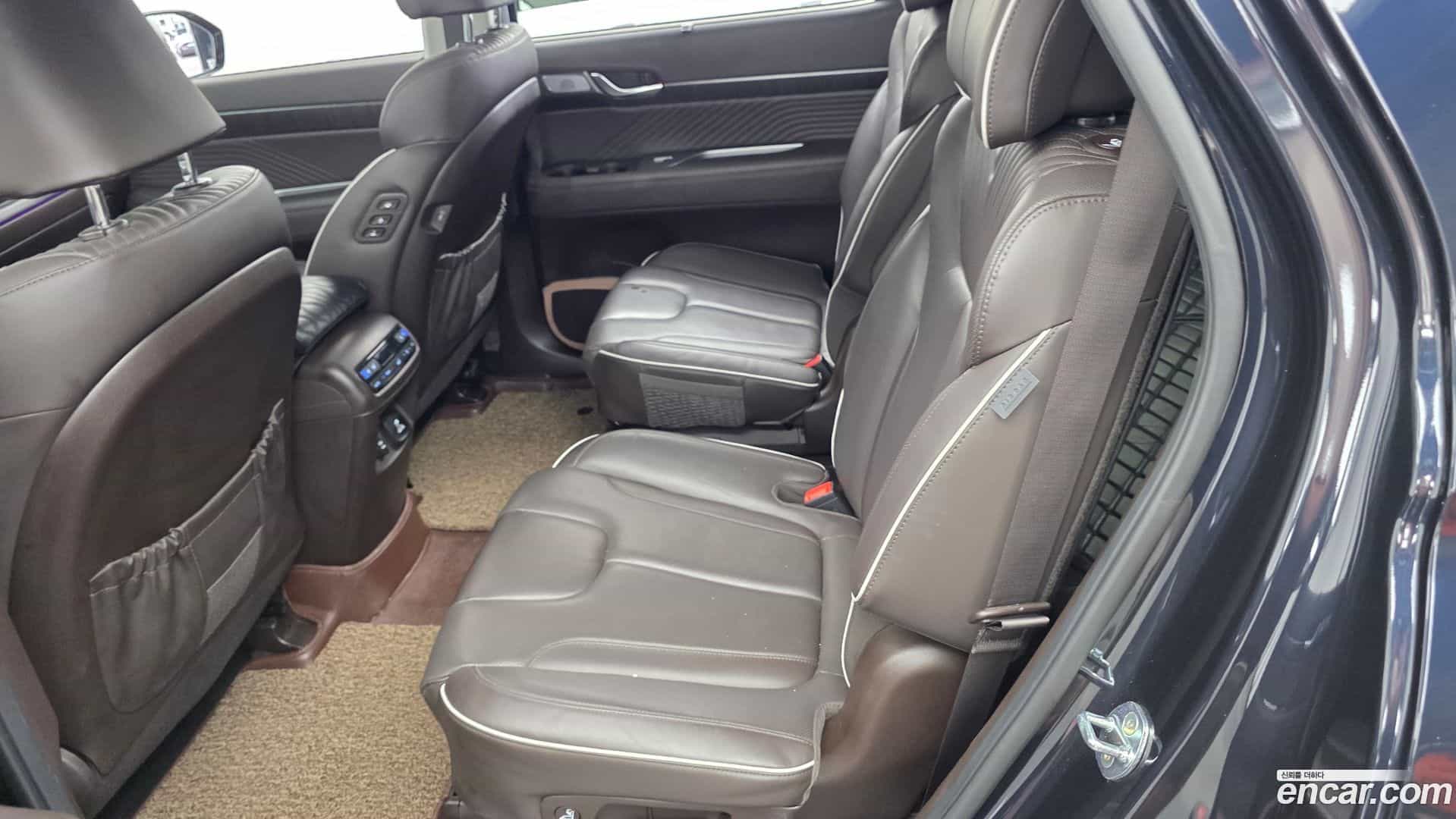 Palisade Hyundai 2022.6-INNER-036