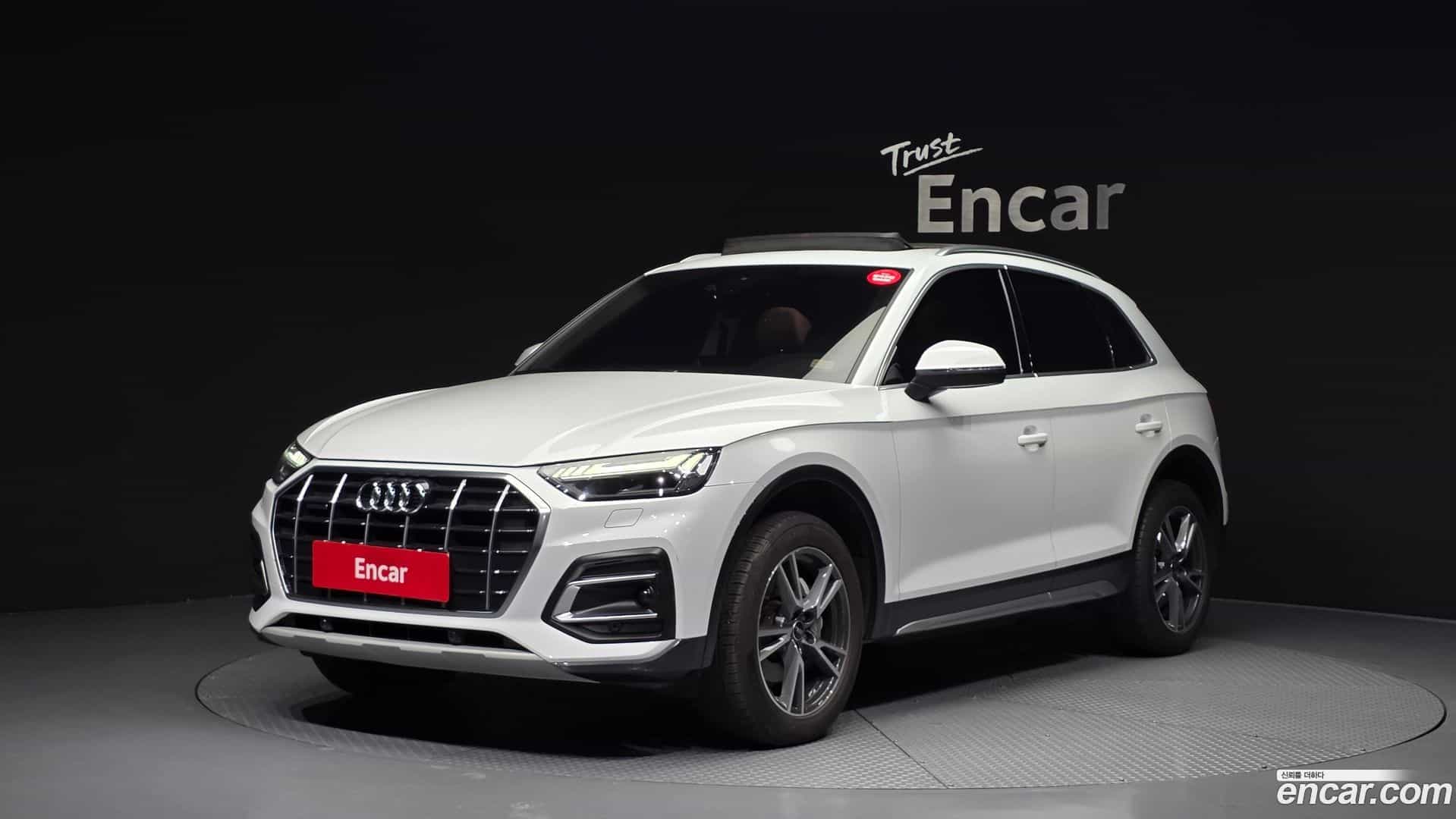 Q5 Audi 2022.4-OUTER-001