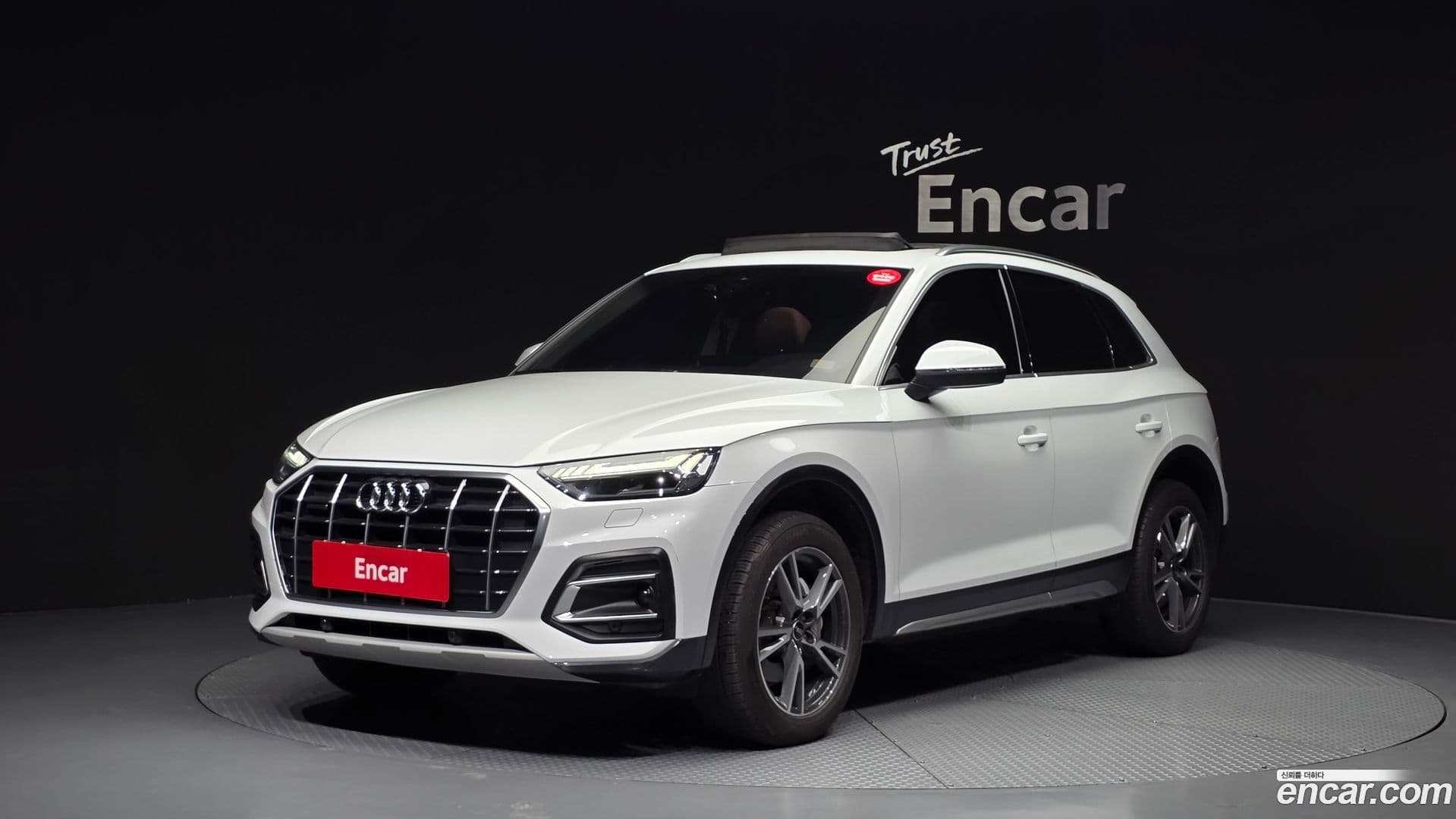 Main__Slider__Photo:Q5 Audi 2022.4-0