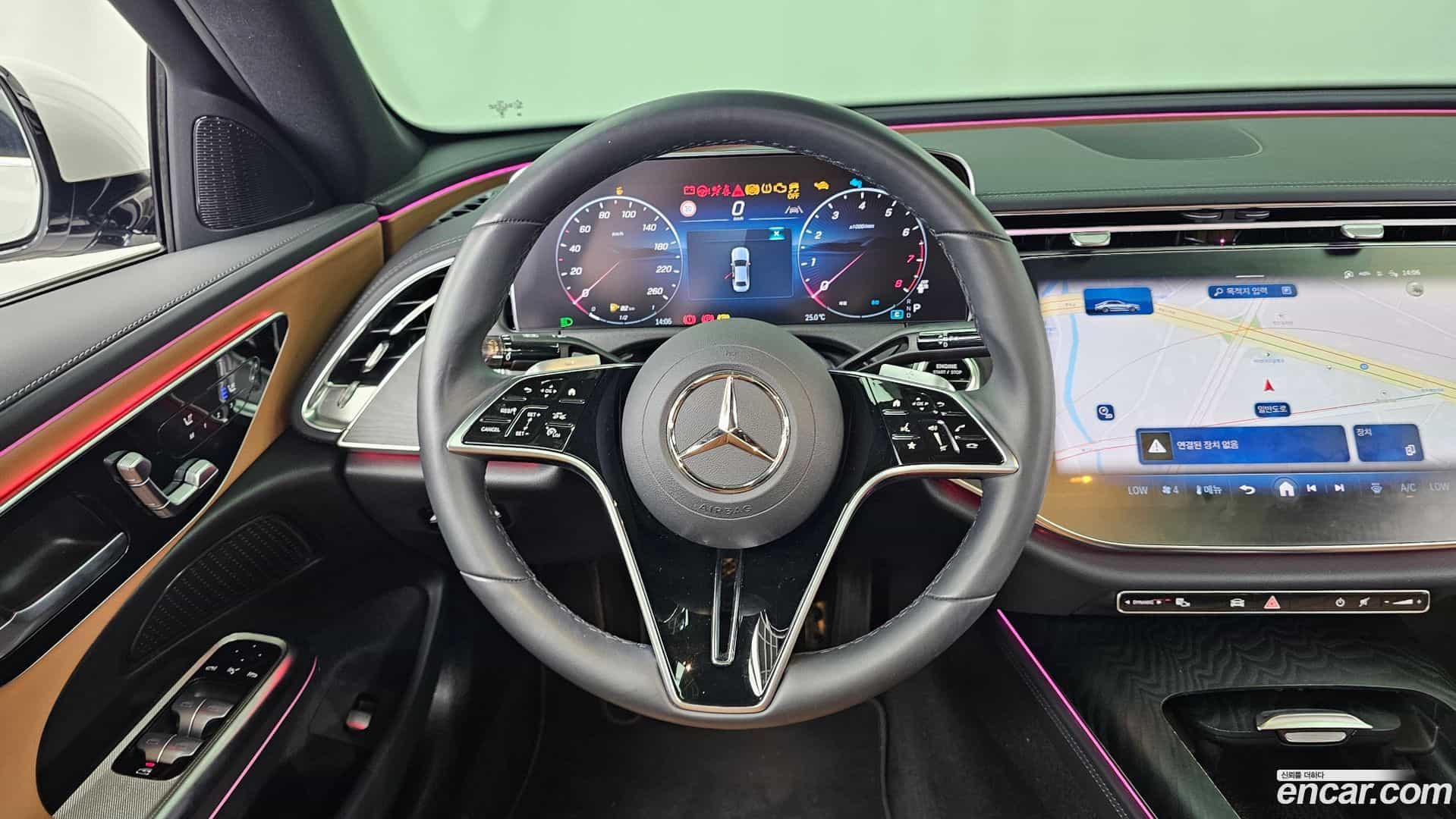 E-Class Mercedes-Benz 2025.1-OPTION-017